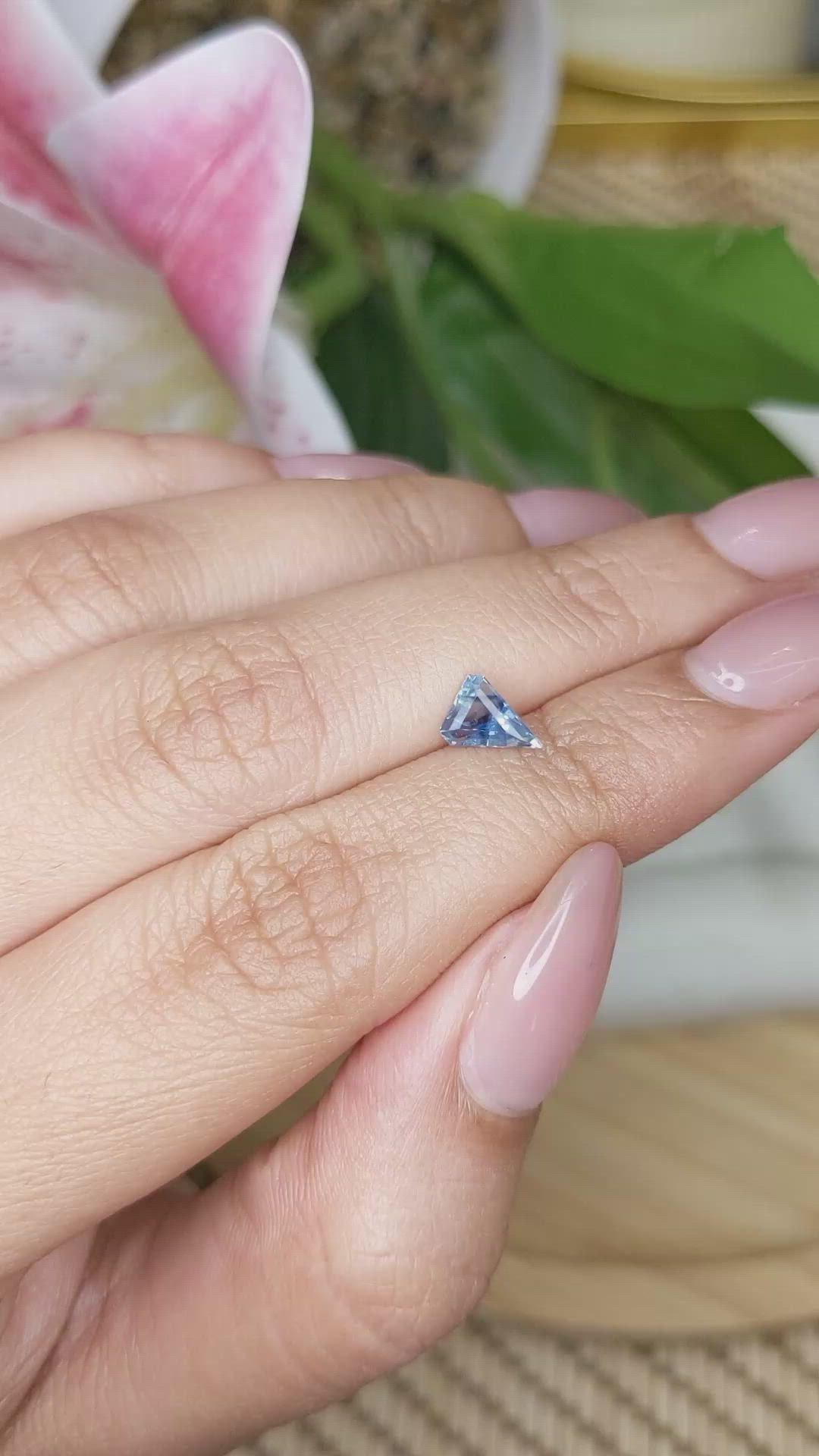 0.75 Ct. Greenish Blue Sapphire from Ceylon (Sri Lanka) Size Video