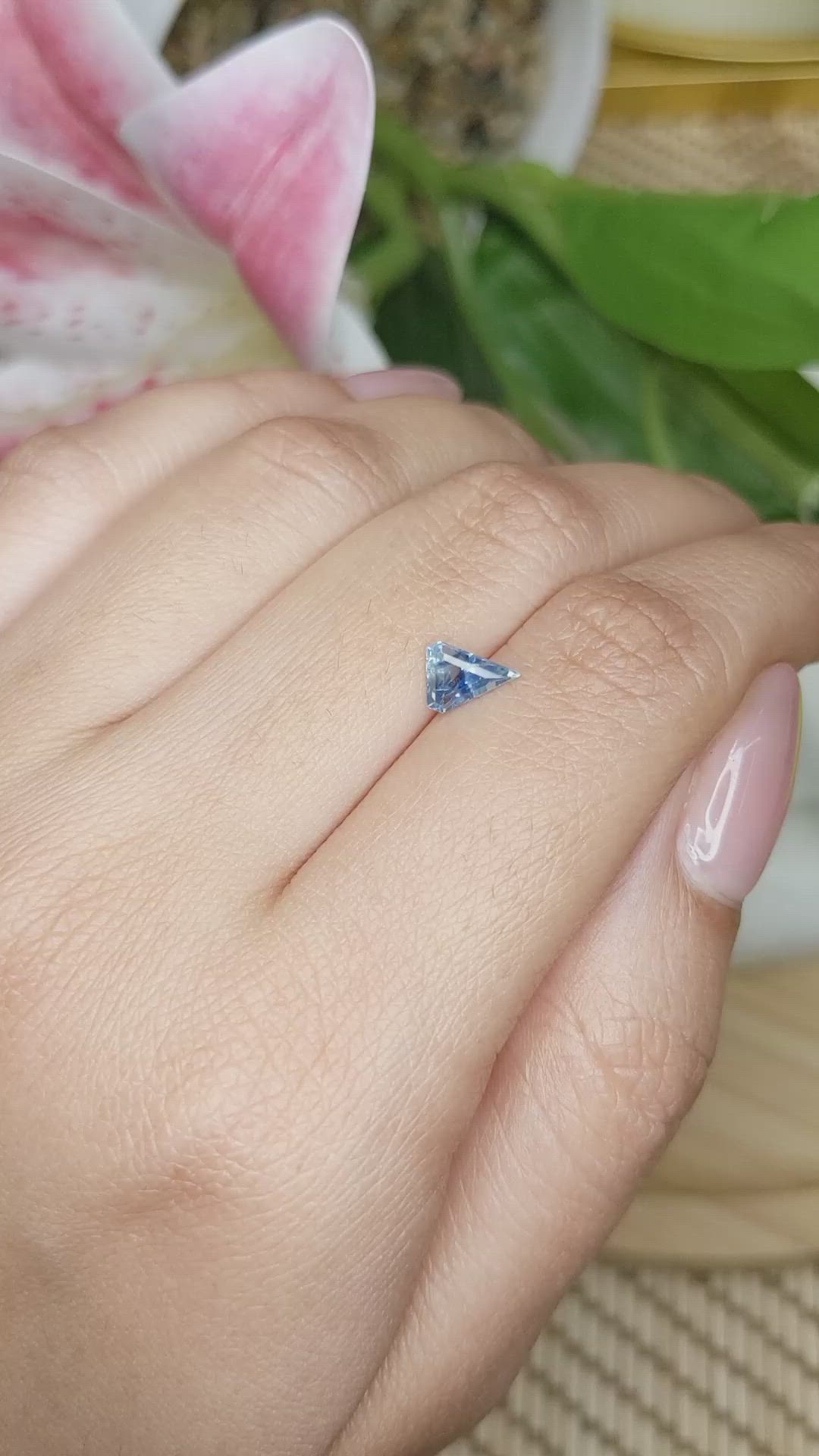 0.75 Ct. Greenish Blue Sapphire from Ceylon (Sri Lanka) Size Video
