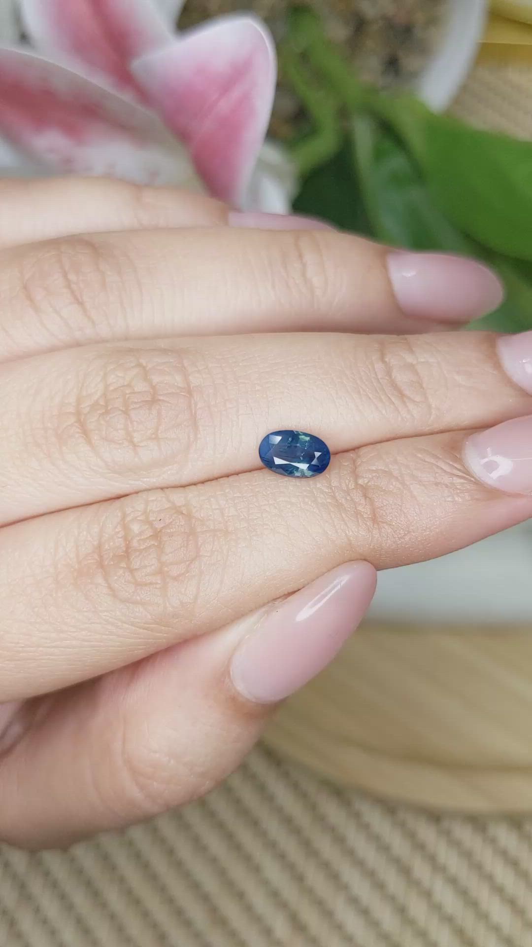 1.02 Ct. Greenish Blue Sapphire from Ceylon (Sri Lanka) Size Video