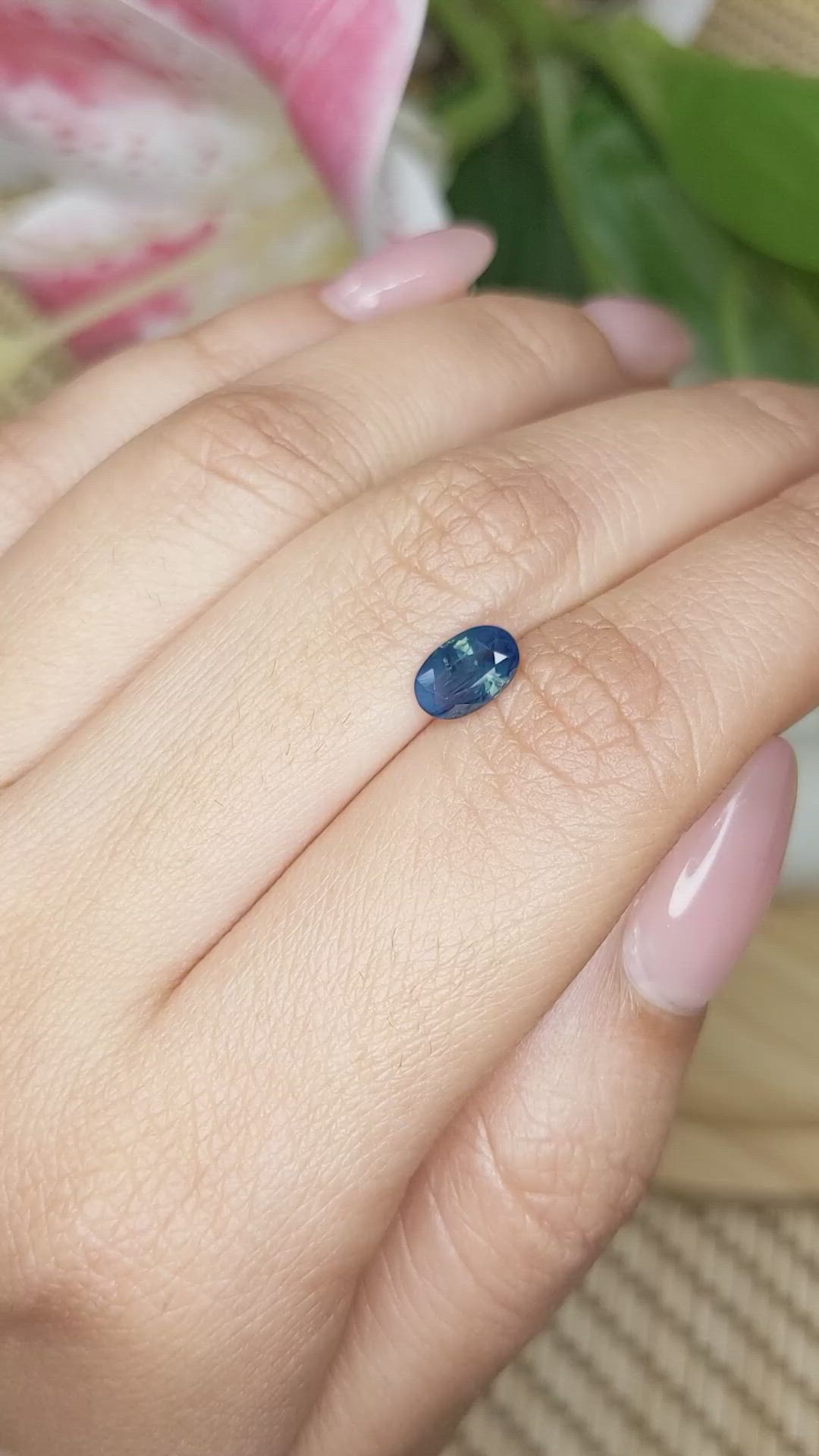 1.02 Ct. Greenish Blue Sapphire from Ceylon (Sri Lanka) Size Video