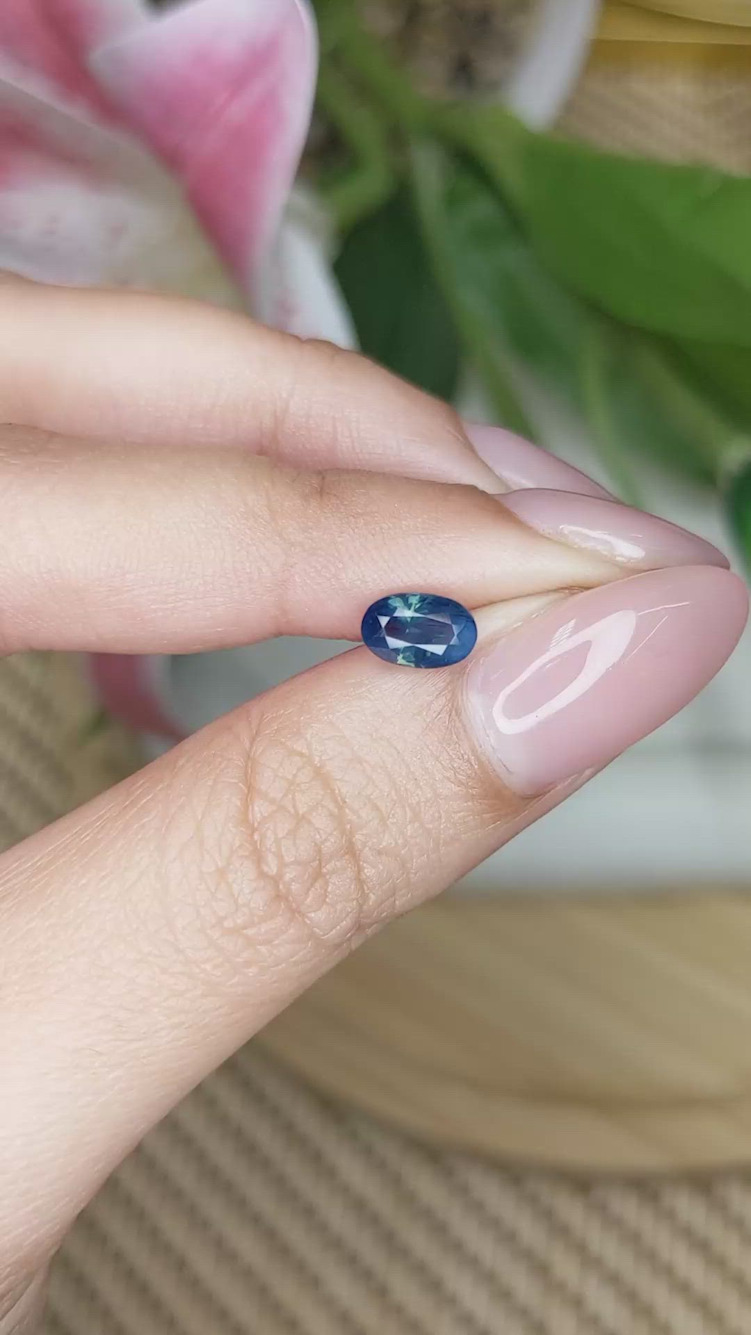 1.02 Ct. Greenish Blue Sapphire from Ceylon (Sri Lanka) Size Video