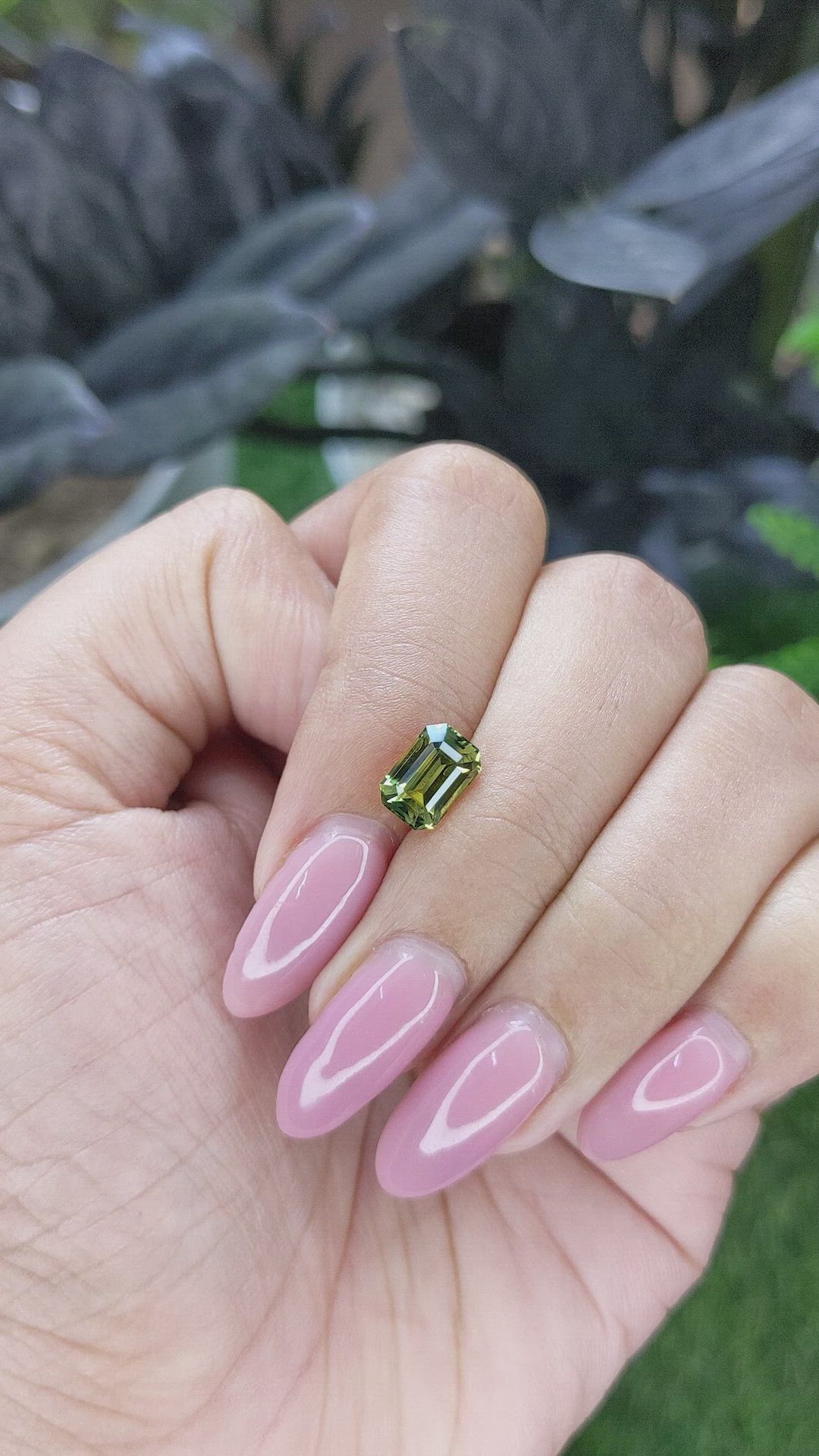 2.03 Ct. Yellowish Green Sapphire from Madagascar Size Video