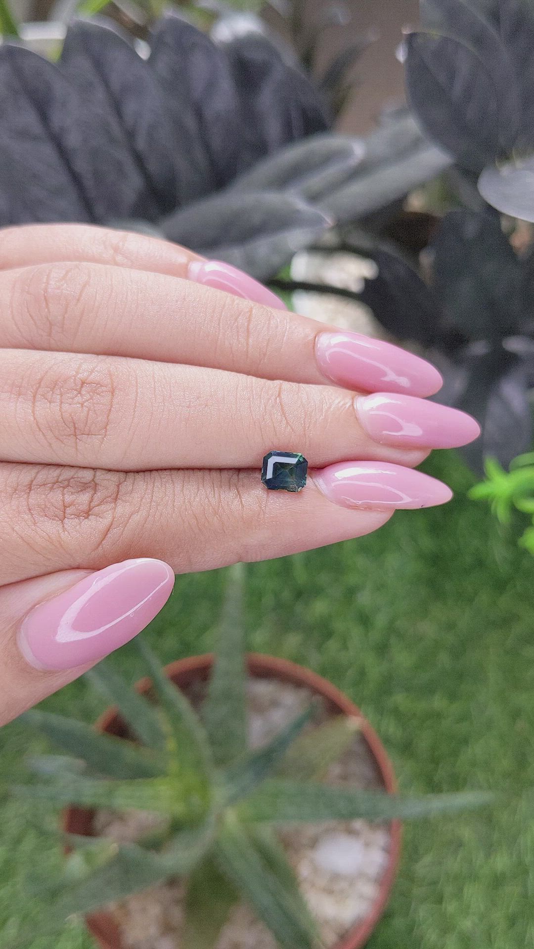 1.04 Ct. Bi Color / Parti Sapphire from Australia Size Video