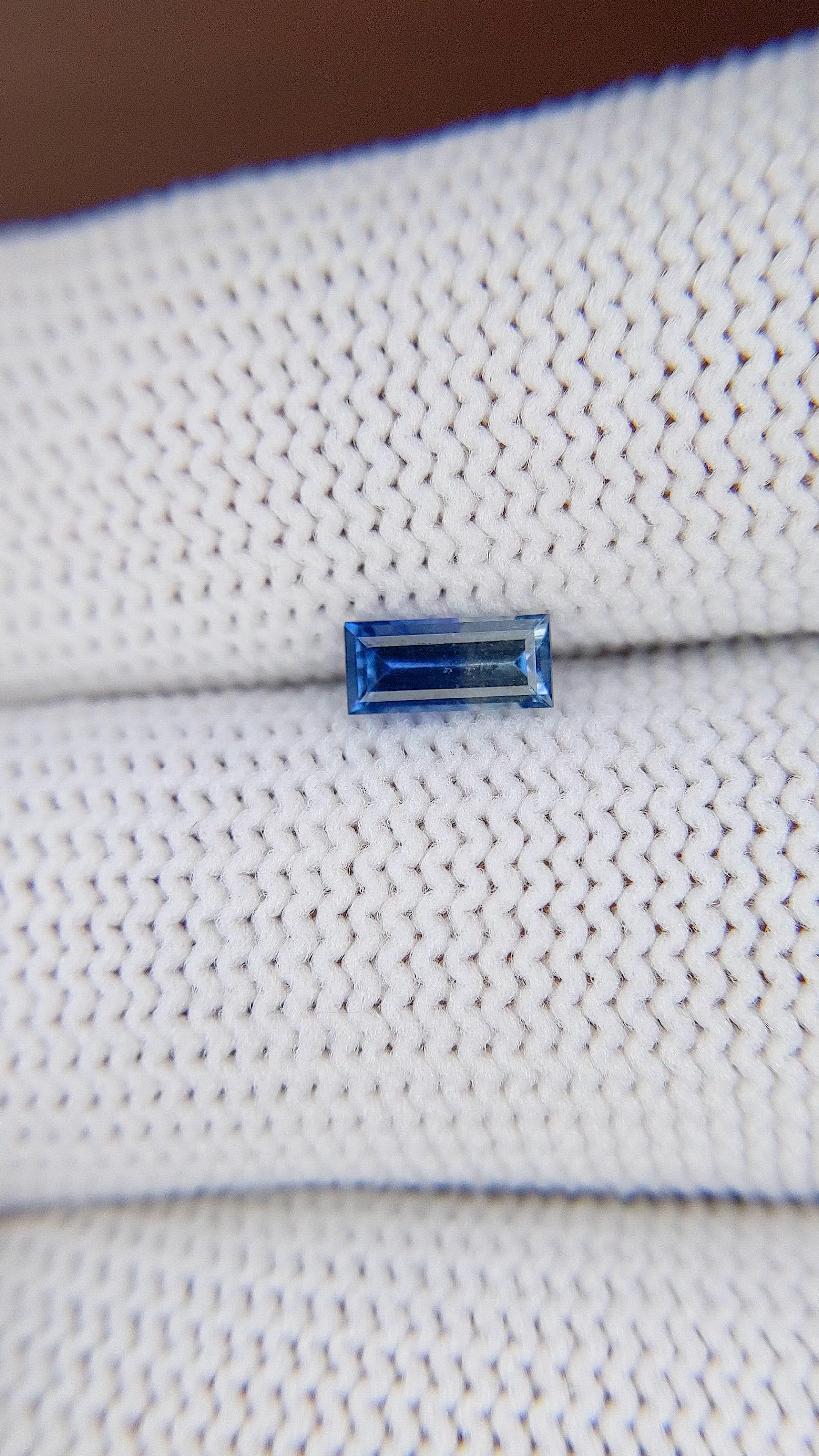 0.60 Ct. Bi Color / Parti Sapphire from Madagascar Size Video