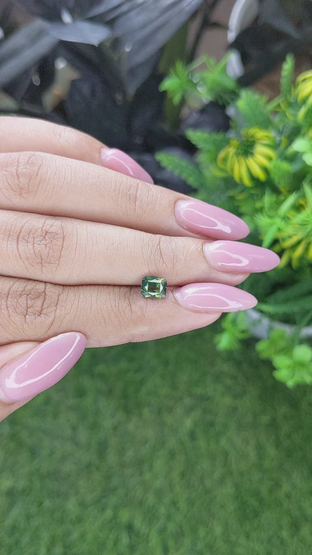 1.09 Ct. Yellowish Green Sapphire from Australia Size Video