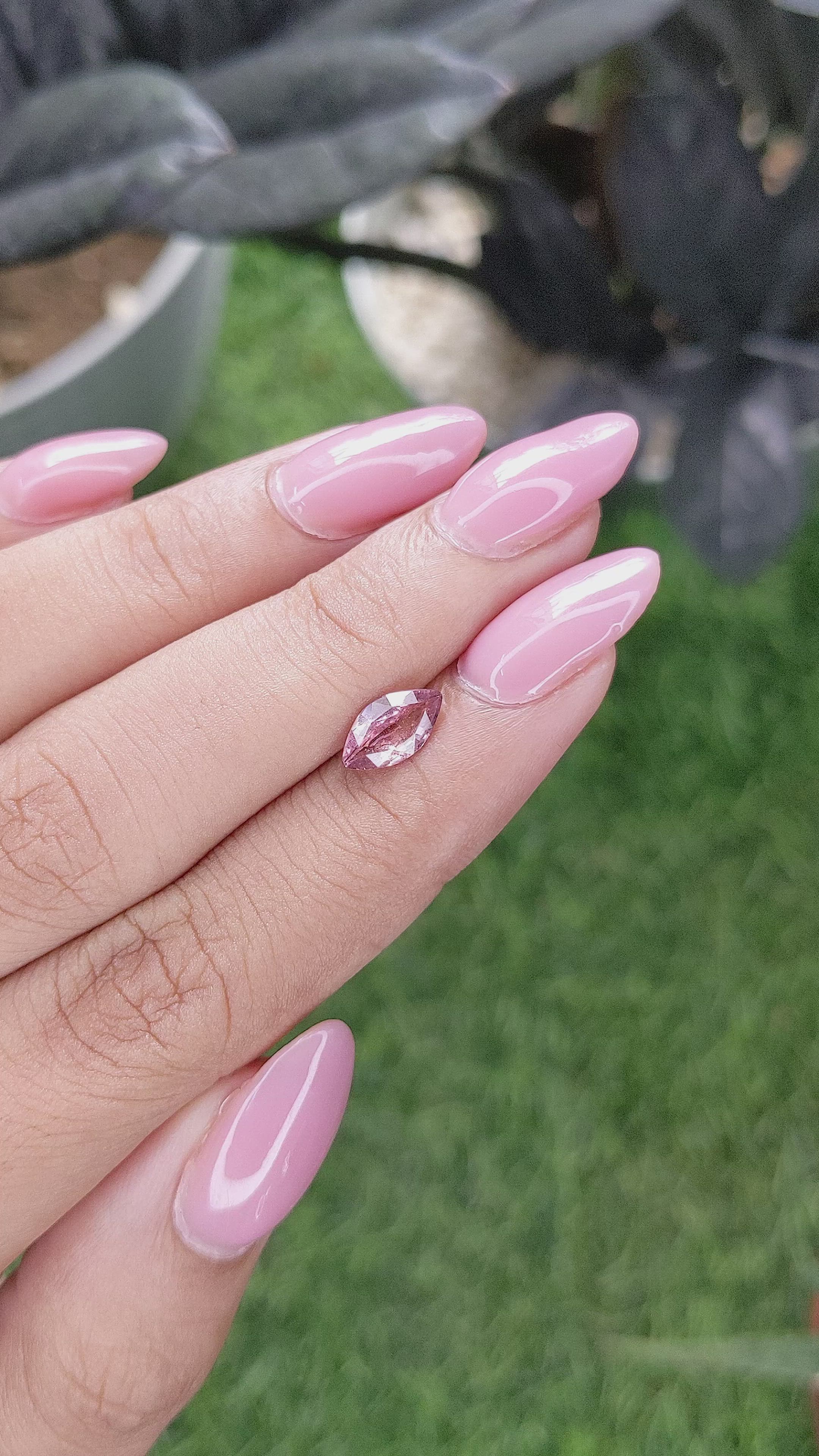 1.00 Ct. Padparadscha Sapphire from Madagascar Size Video