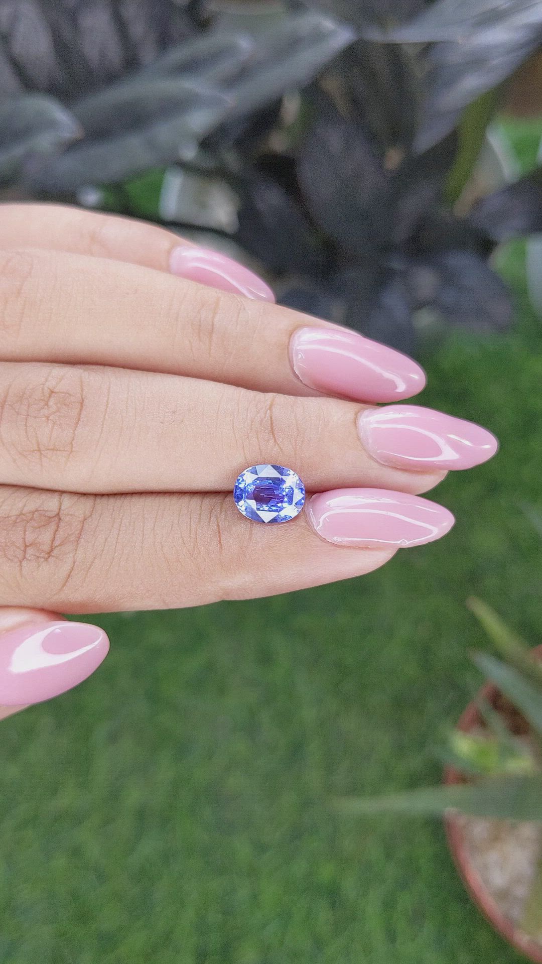 2.14 Ct. Blue Sapphire from Ceylon (Sri Lanka) Size Video
