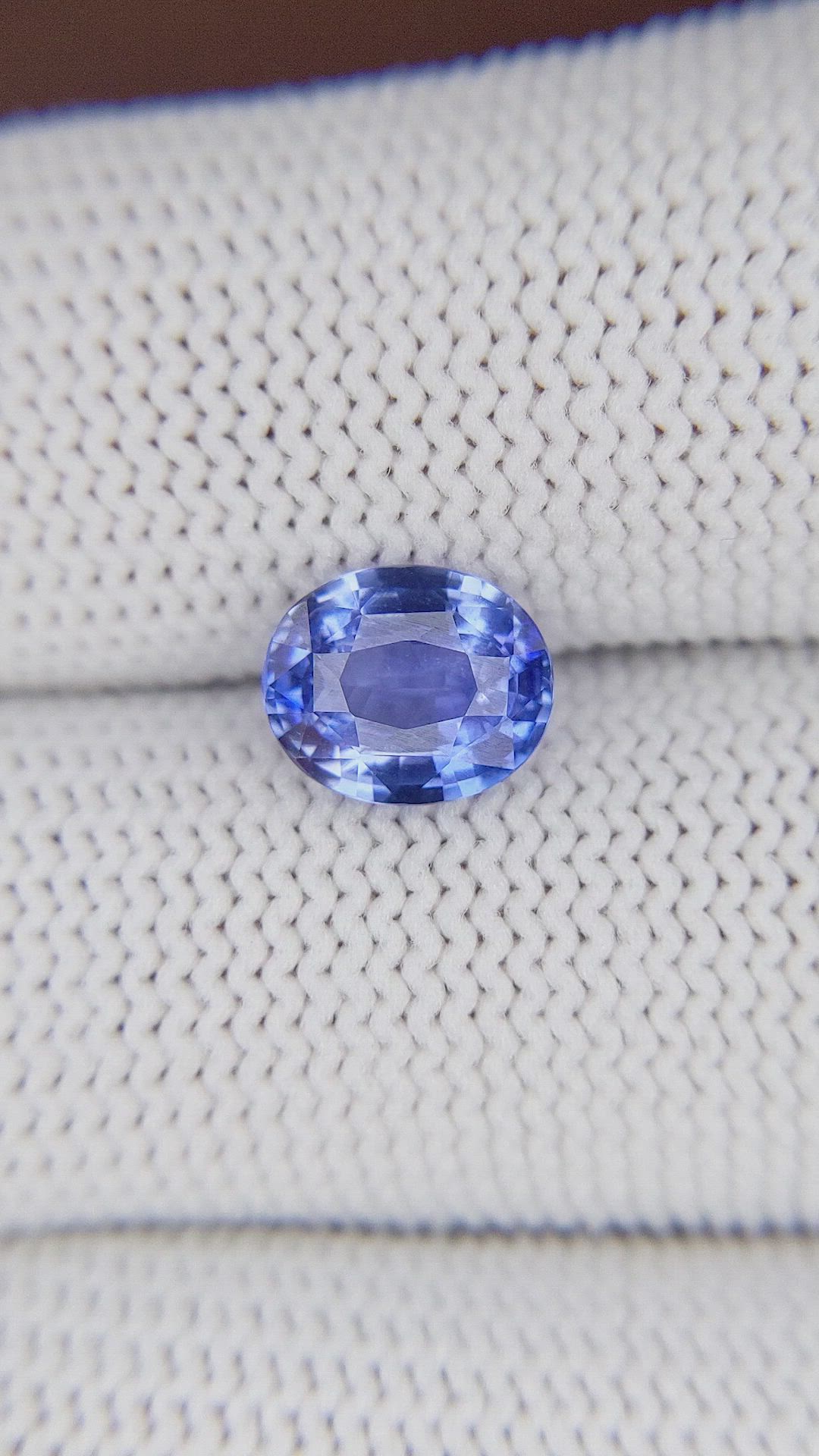 2.14 Ct. Blue Sapphire from Ceylon (Sri Lanka) Size Video