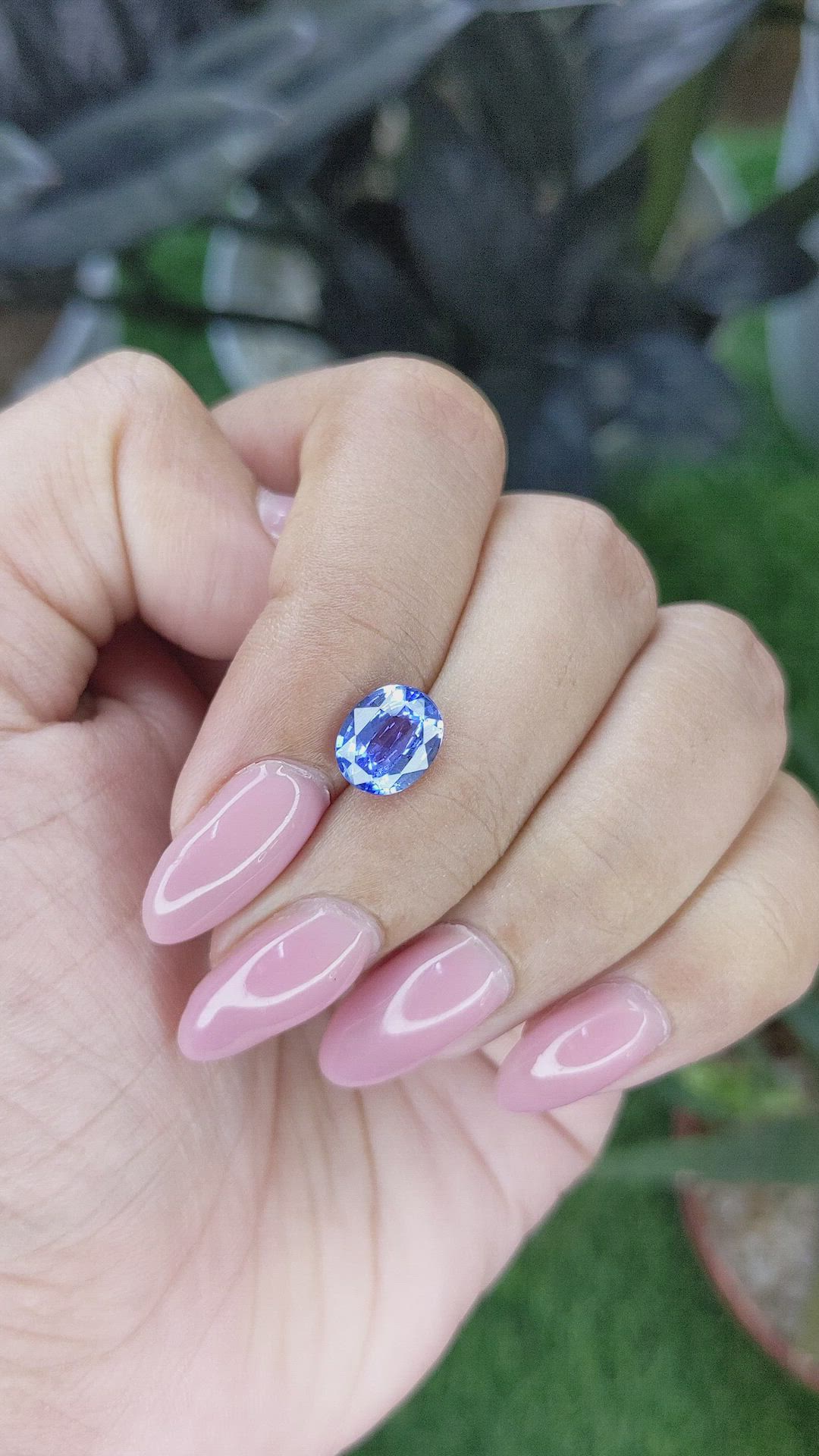 2.14 Ct. Blue Sapphire from Ceylon (Sri Lanka) Size Video