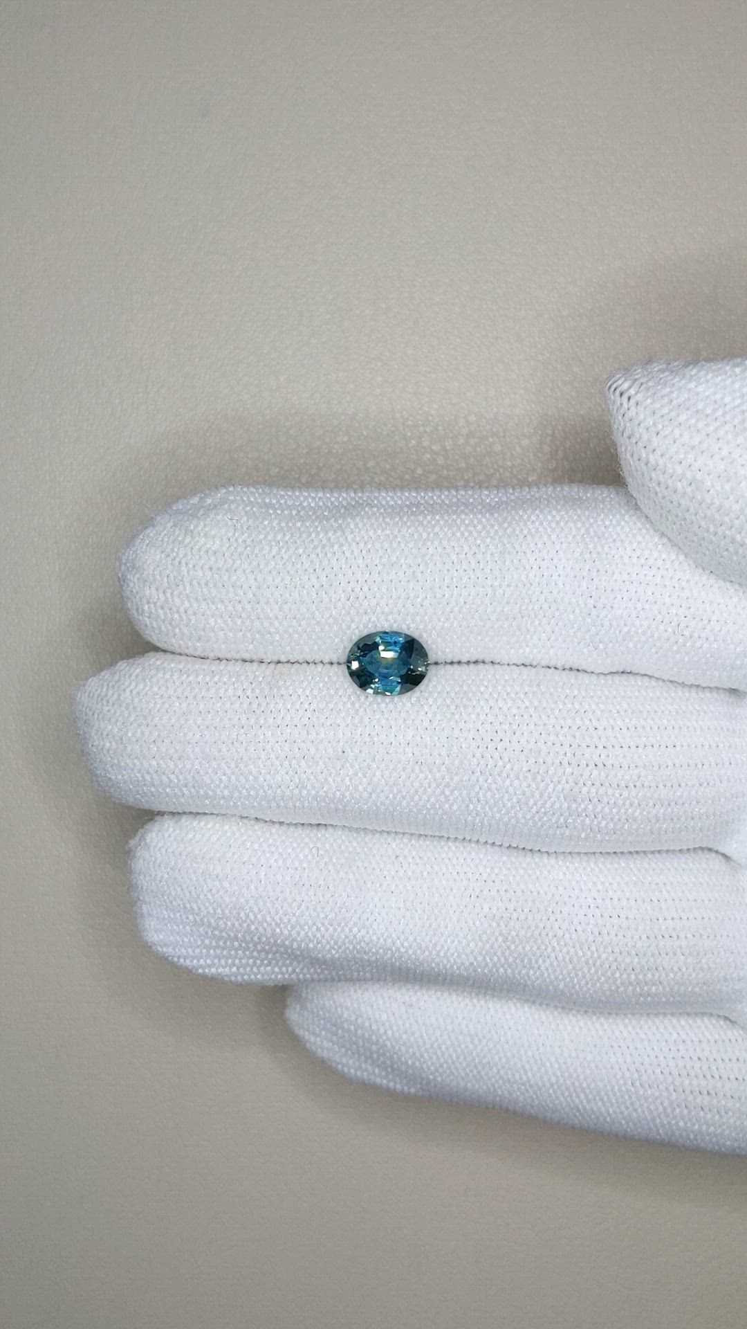 1.42 Ct. Bluish Green Sapphire from Montana Size Video