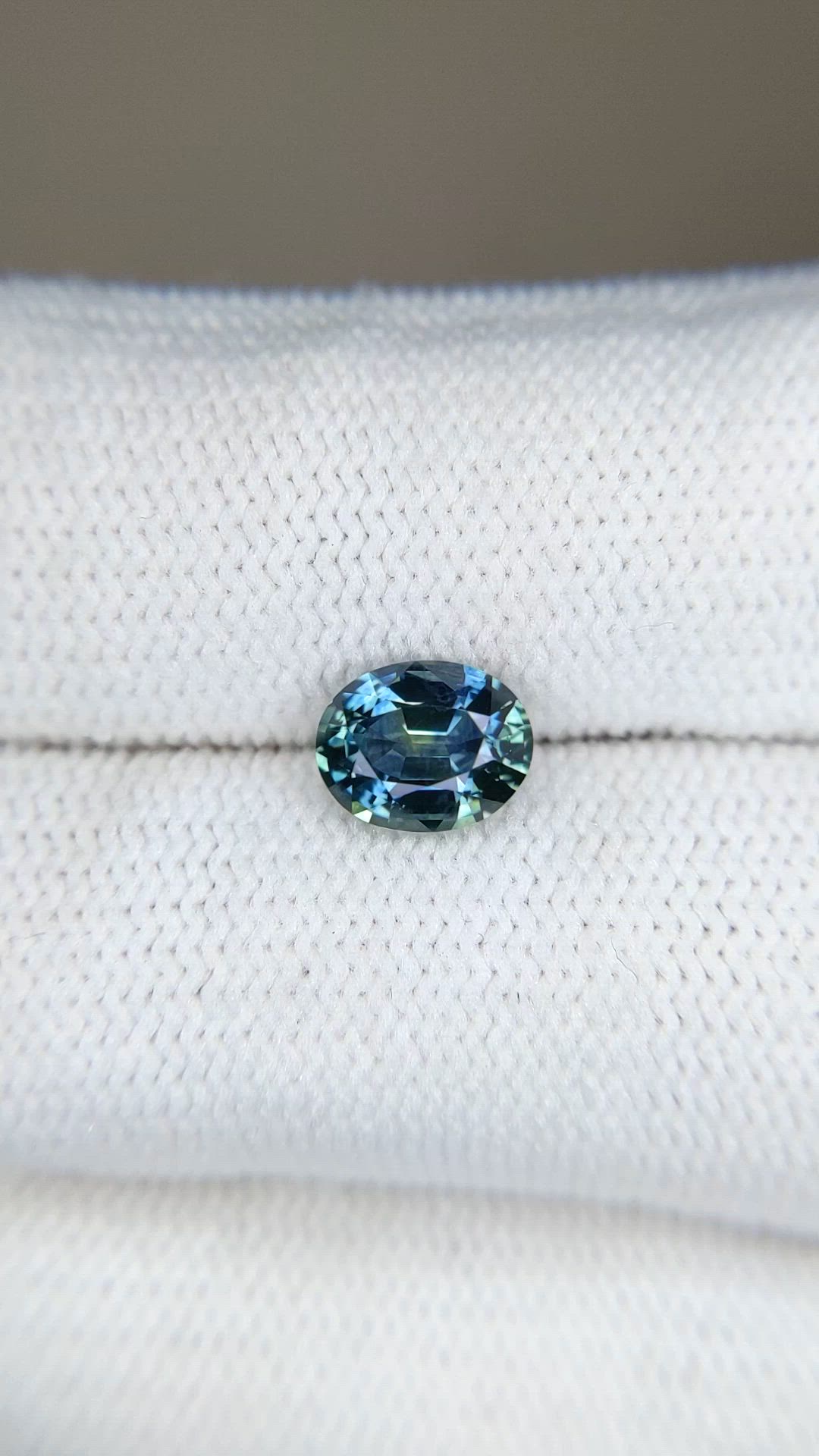 1.42 Ct. Bluish Green Sapphire from Montana Size Video