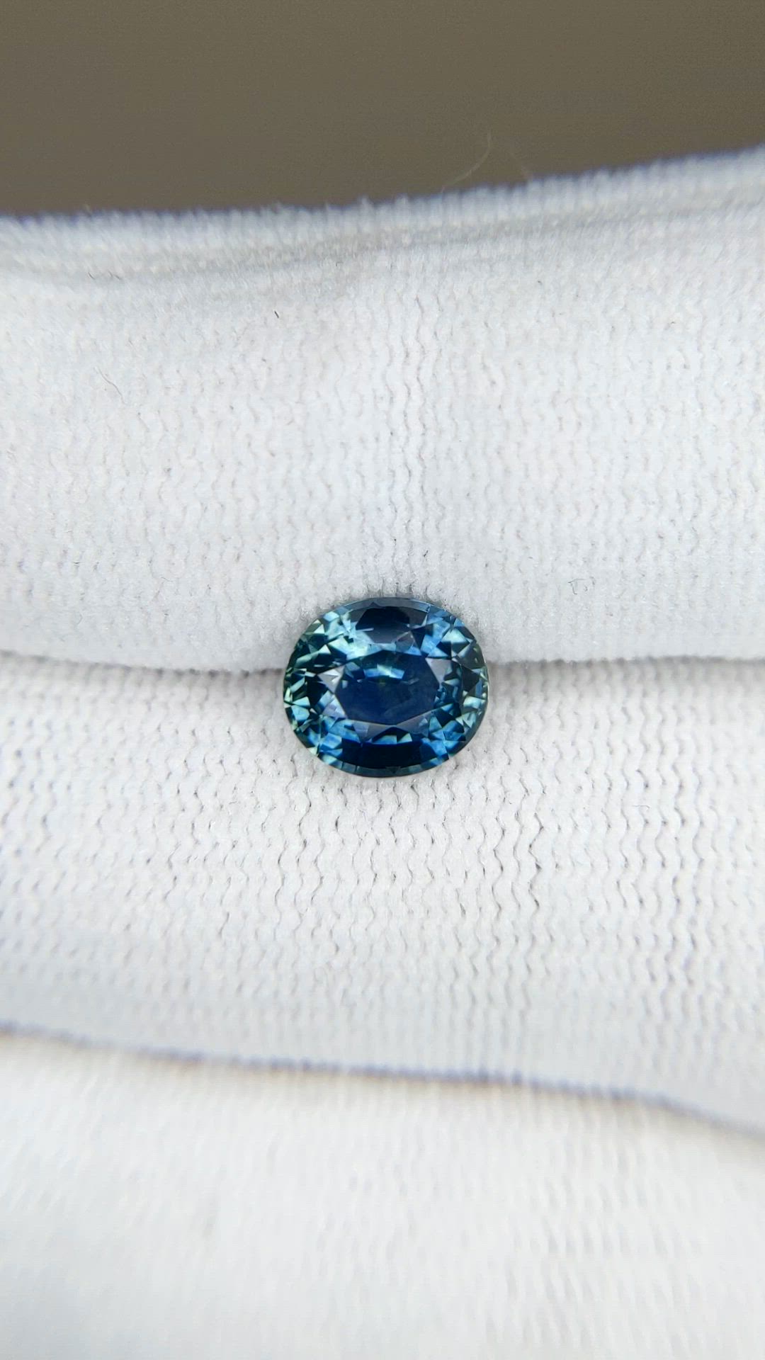 2.00 Ct. Greenish Blue Sapphire from Montana Size Video