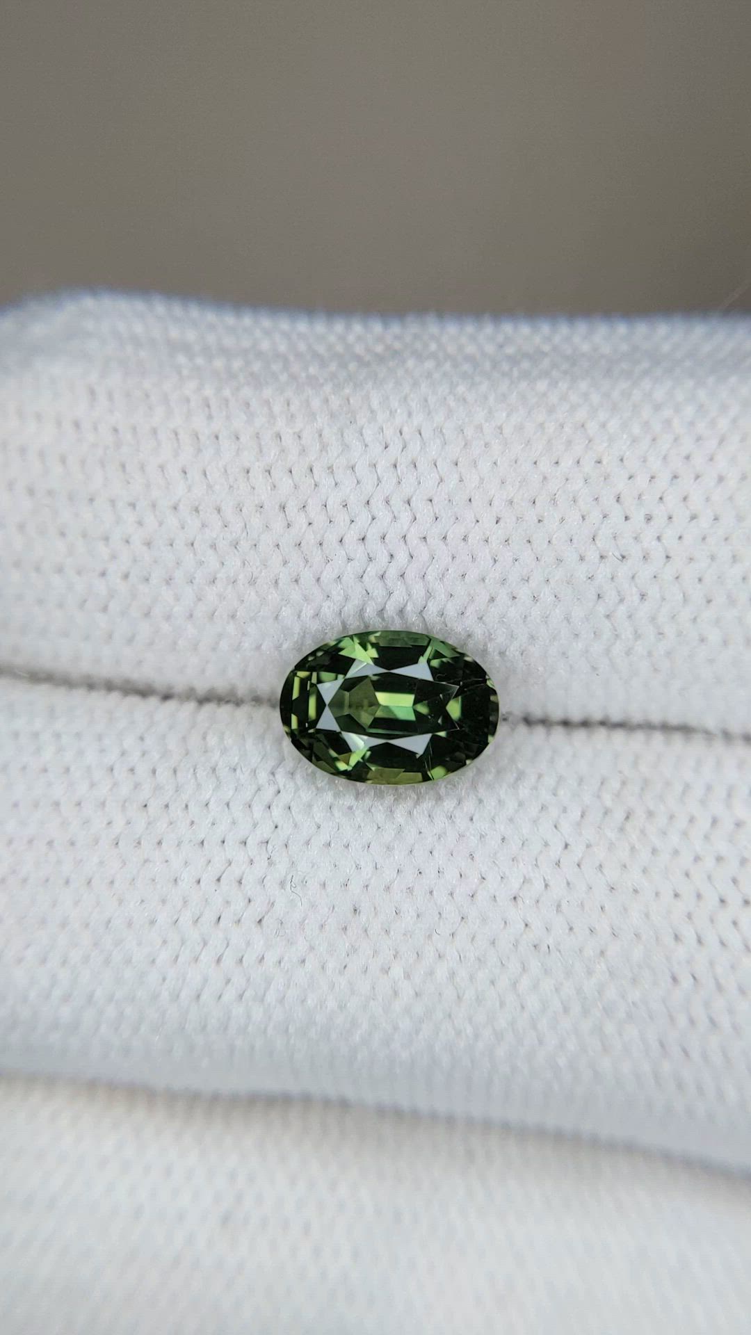 2.01 Ct. Green Sapphire from Ceylon (Sri Lanka) Size Video