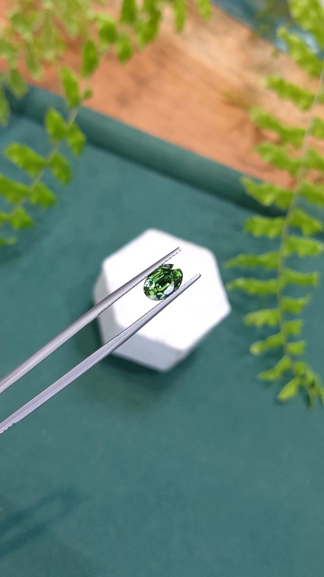 2.01 Ct. Green Sapphire from Ceylon (Sri Lanka) Size Video