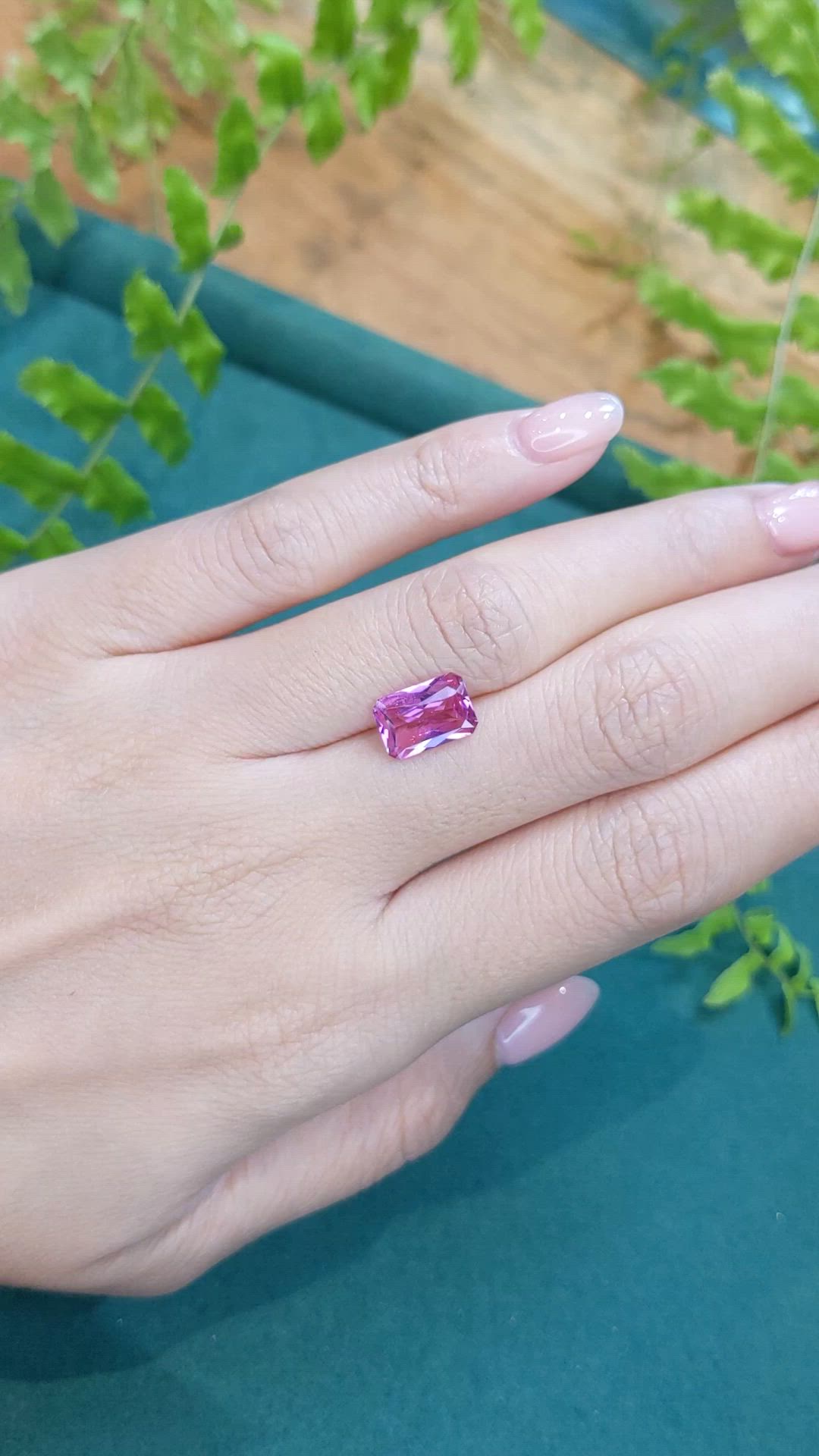 2.53 Ct. Pink Sapphire from Ceylon (Sri Lanka) Size Video