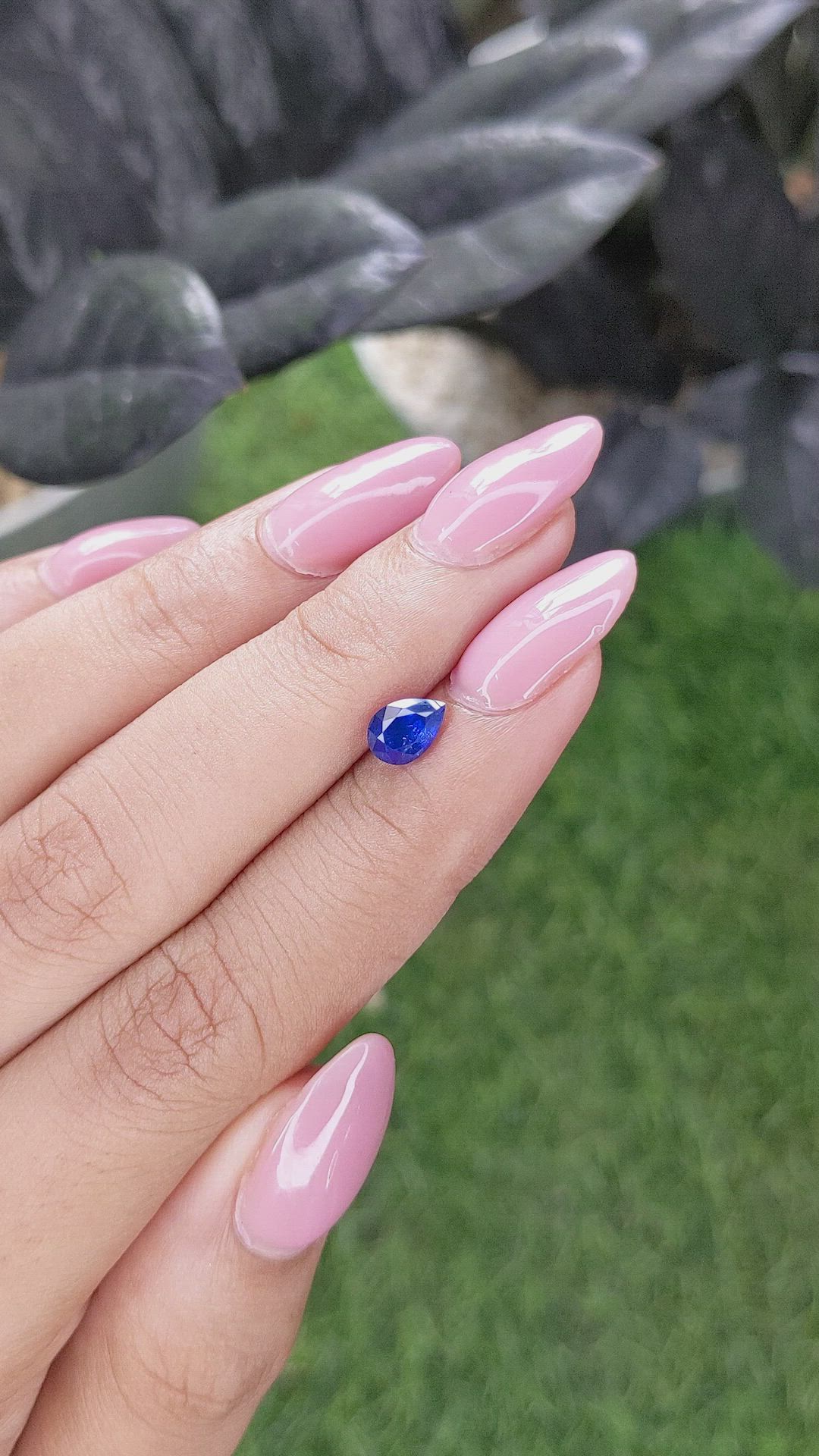 0.96 Ct. Blue Sapphire from Ceylon (Sri Lanka) Size Video