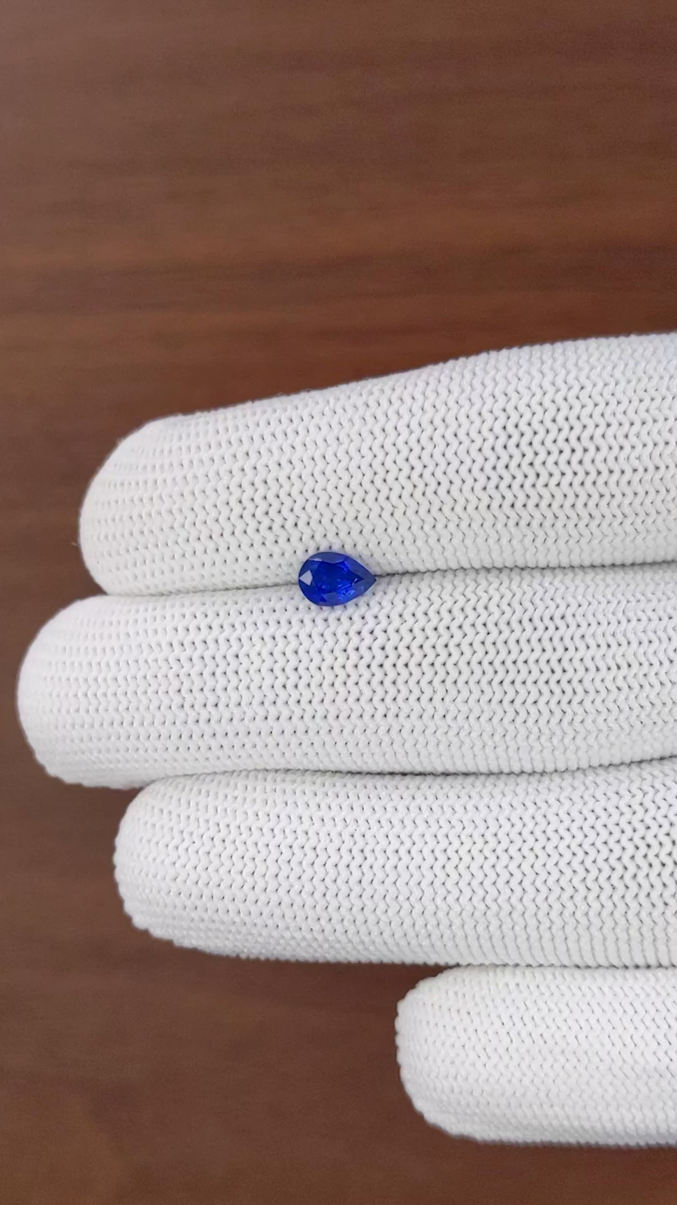 0.96 Ct. Blue Sapphire from Ceylon (Sri Lanka) Size Video