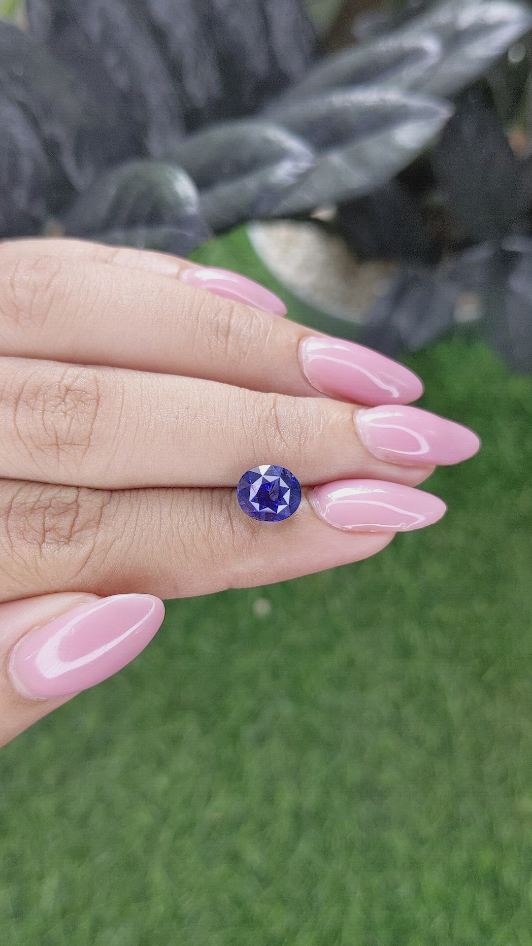 3.38 Ct. Blue Sapphire from Ceylon (Sri Lanka) Size Video