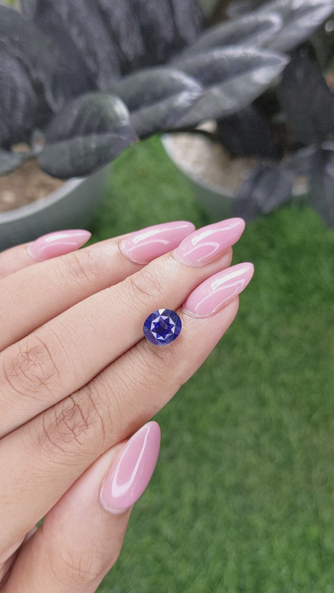 3.38 Ct. Blue Sapphire from Ceylon (Sri Lanka) Size Video