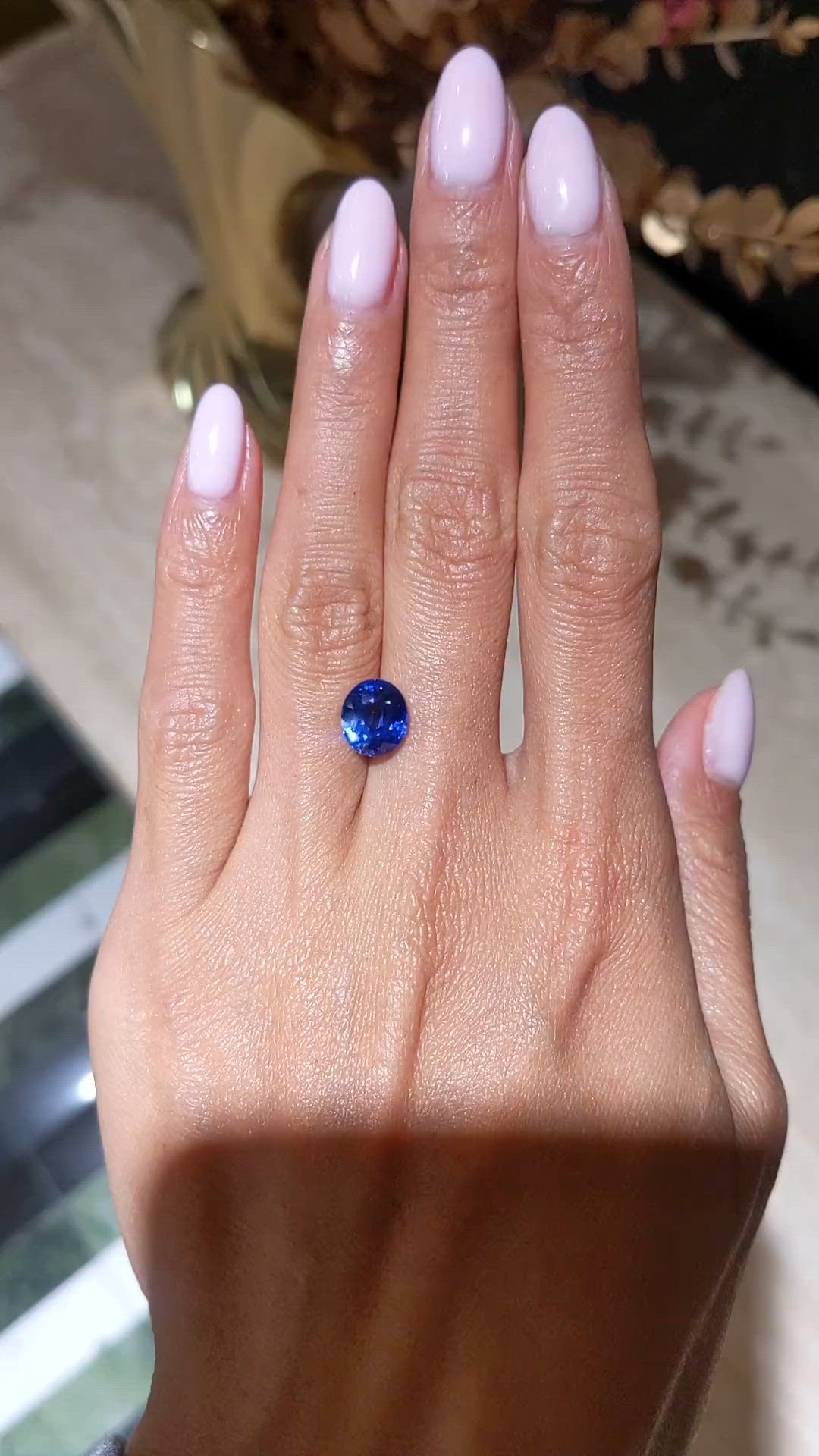 4.54 Ct. Blue Sapphire from Ceylon (Sri Lanka) Size Video