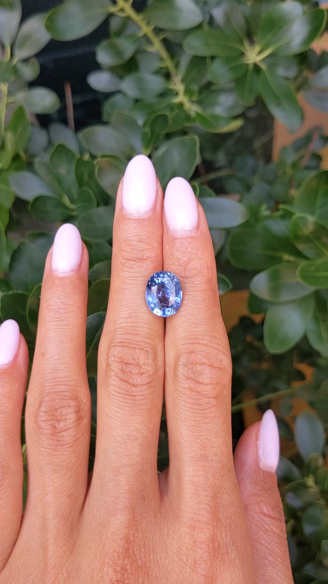 6.05 Ct. Blue Sapphire from Ceylon (Sri Lanka) Size Video