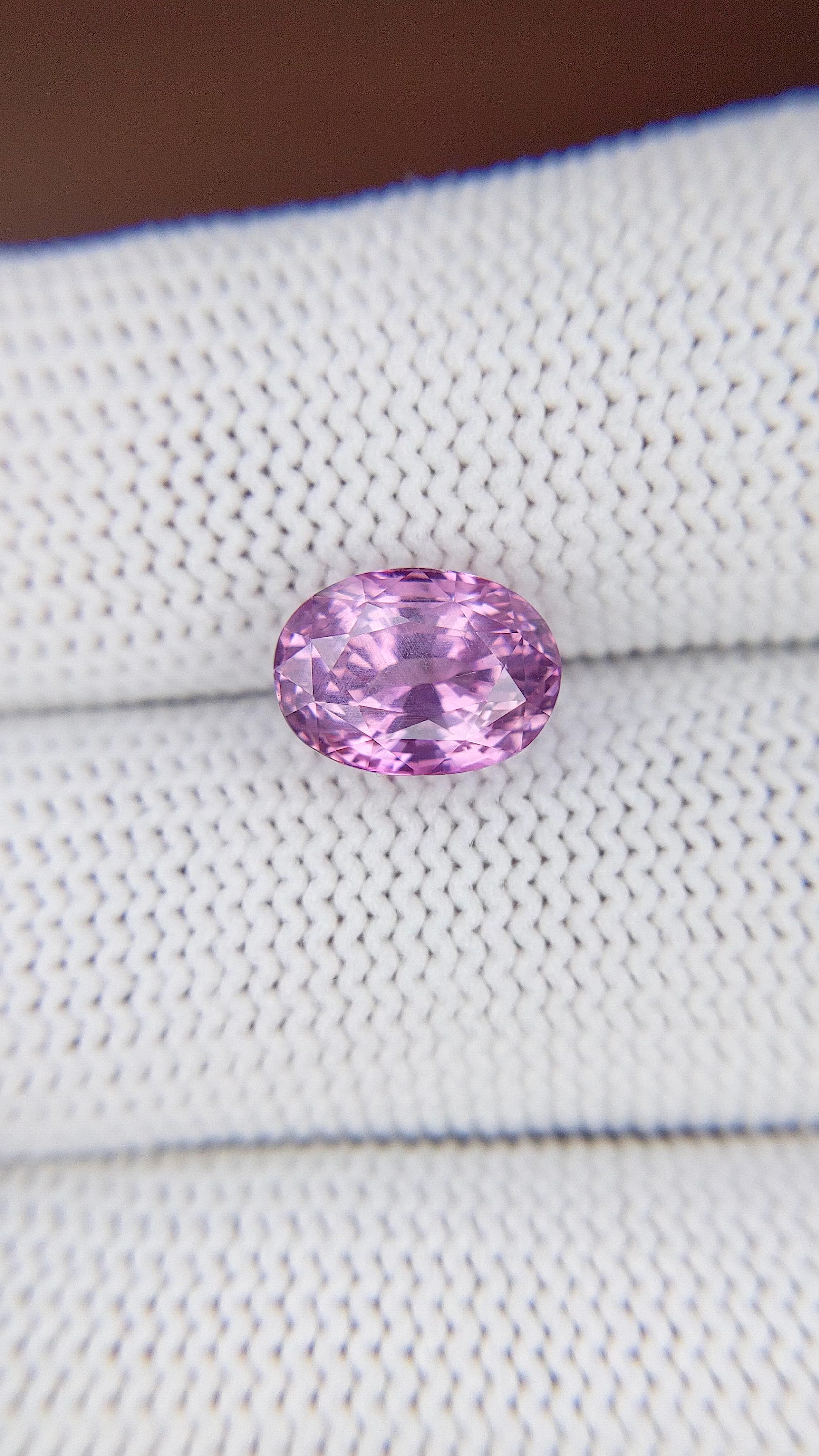 4.57 Ct. Purplish Pink Sapphire from Ceylon (Sri Lanka) Size Video