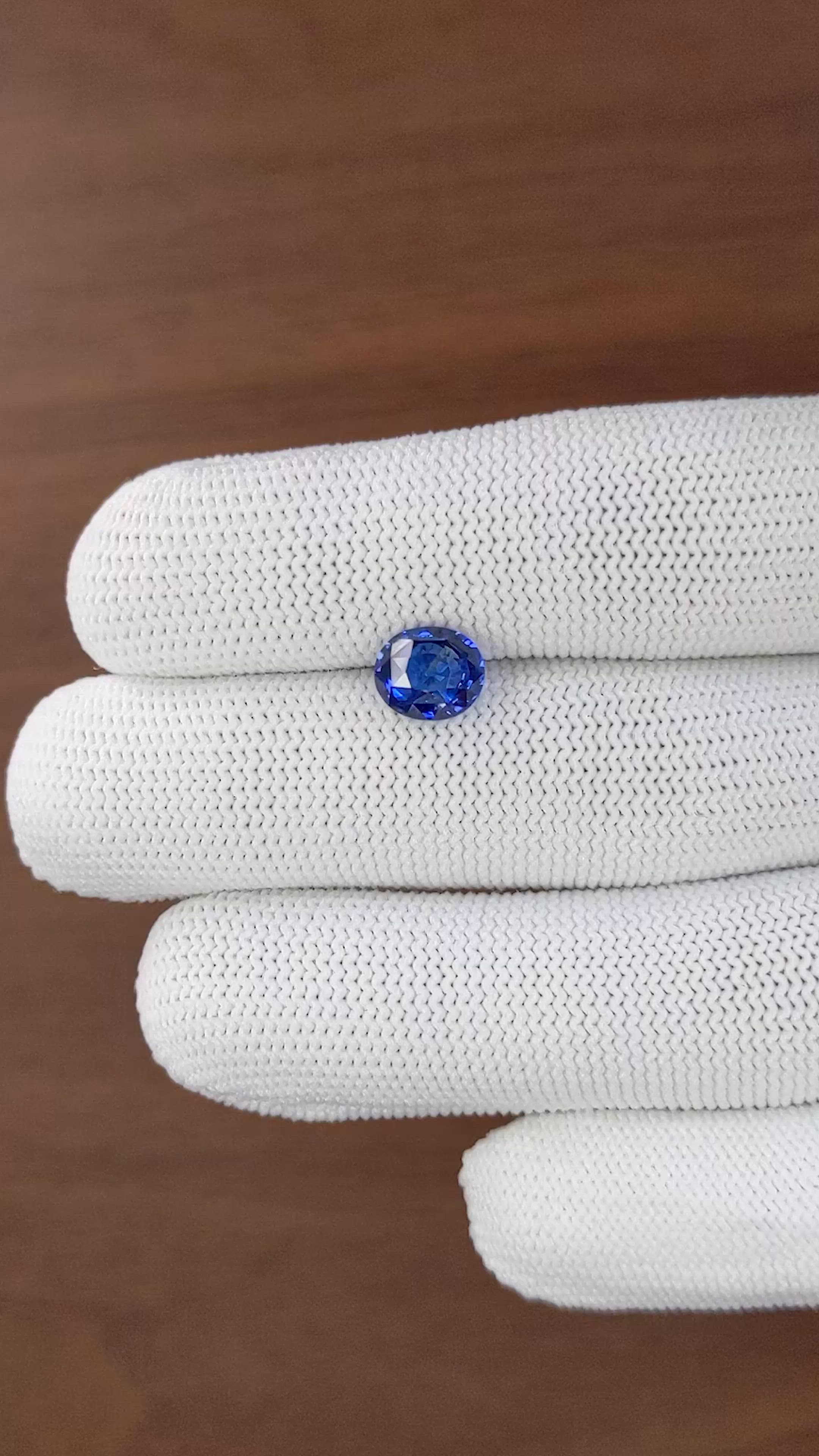 2.55 Ct. Blue Sapphire from Ceylon (Sri Lanka) Size Video