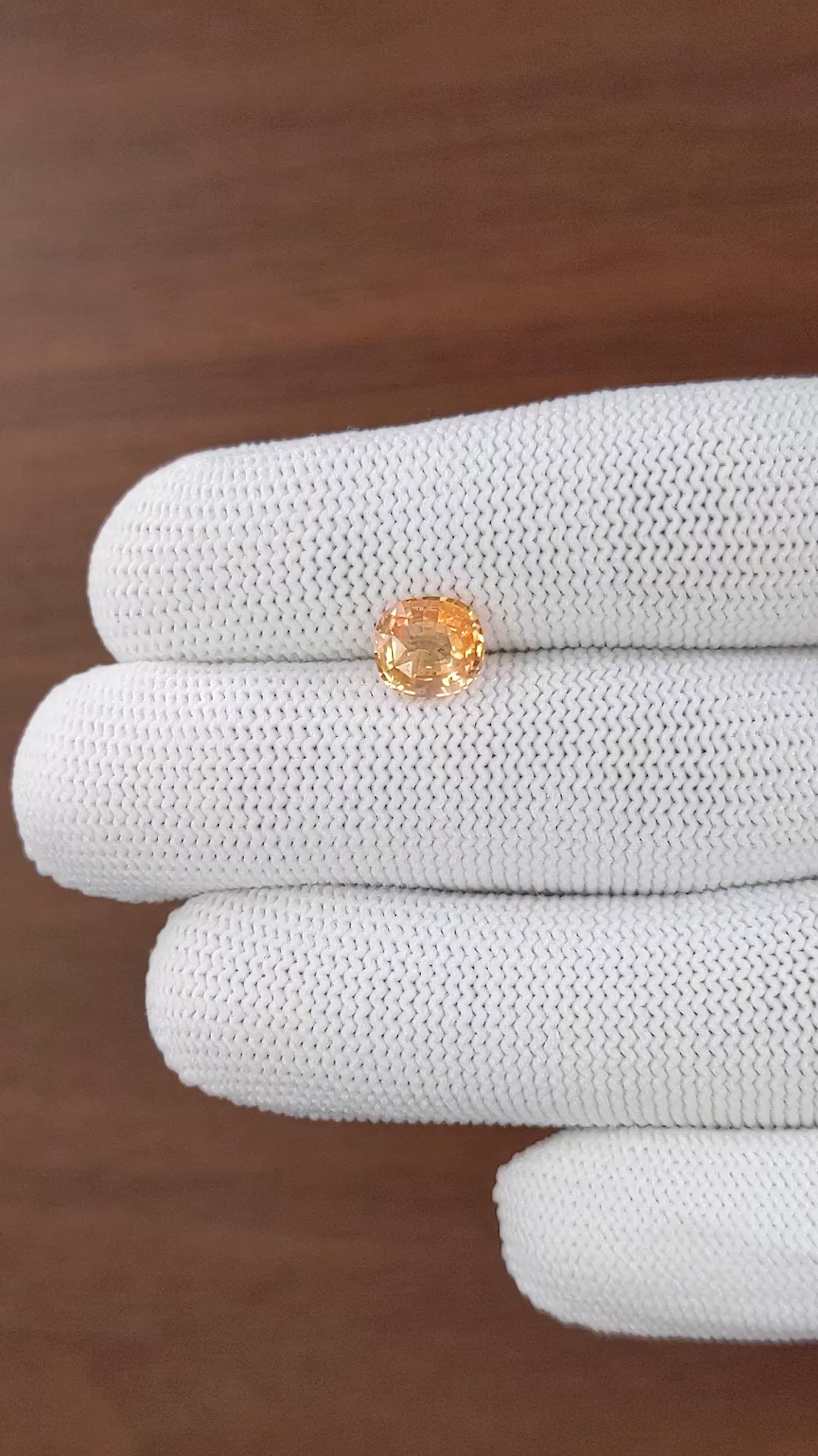 2.03 Ct. Padparadscha Sapphire from Ceylon (Sri Lanka) Size Video