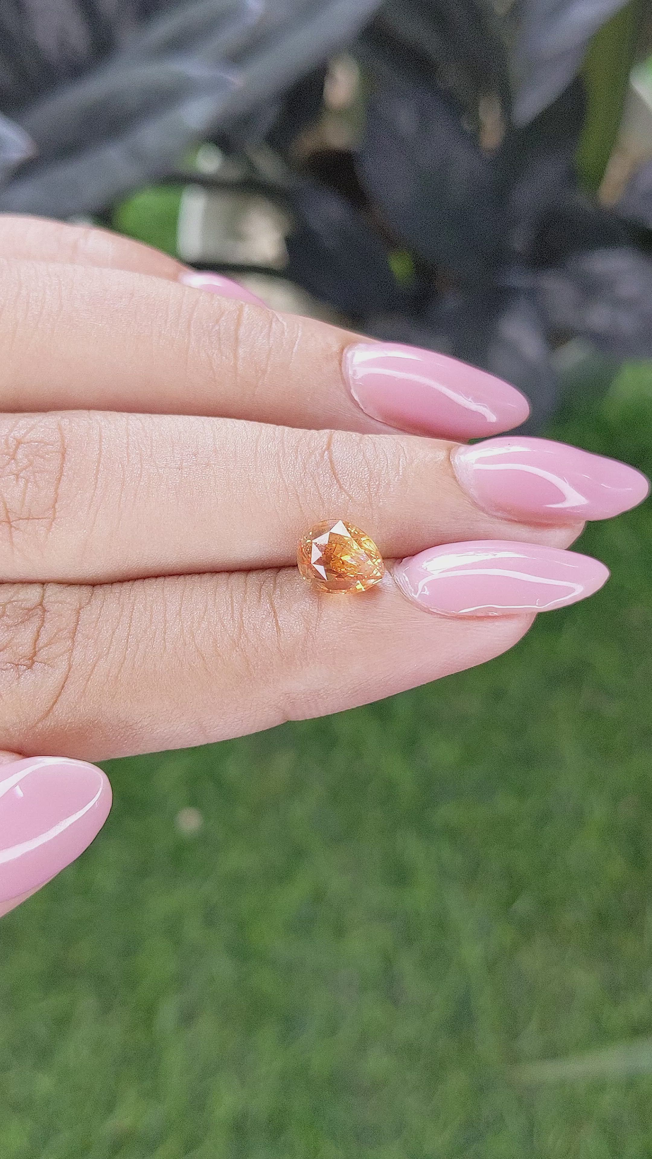 2.02 Ct. Padparadscha Sapphire from Ceylon (Sri Lanka) Size Video