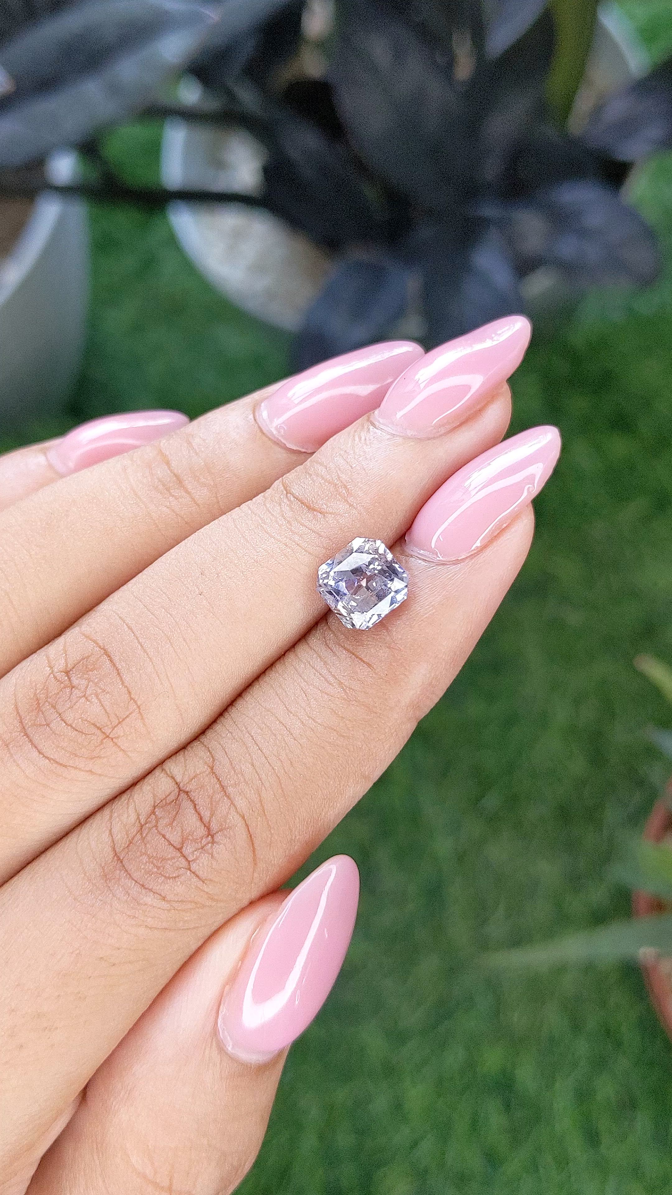 2.58 Ct. Bi Color / Parti Sapphire from Ceylon (Sri Lanka) Size Video