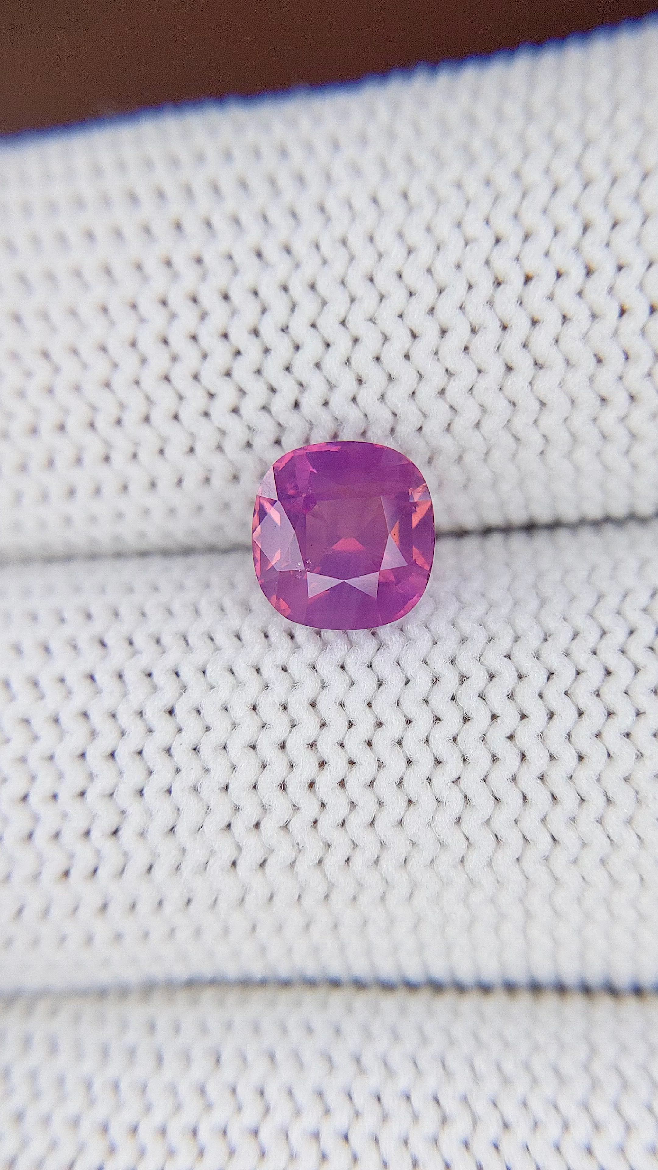 2.05 Ct. Purplish Pink Sapphire from Ceylon (Sri Lanka) Size Video