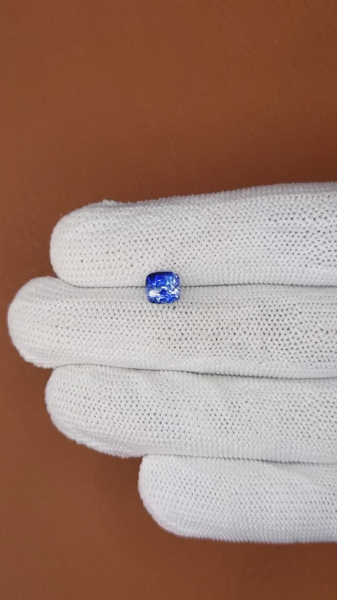 1.57 Ct. Blue Sapphire from Ceylon (Sri Lanka) Size Video
