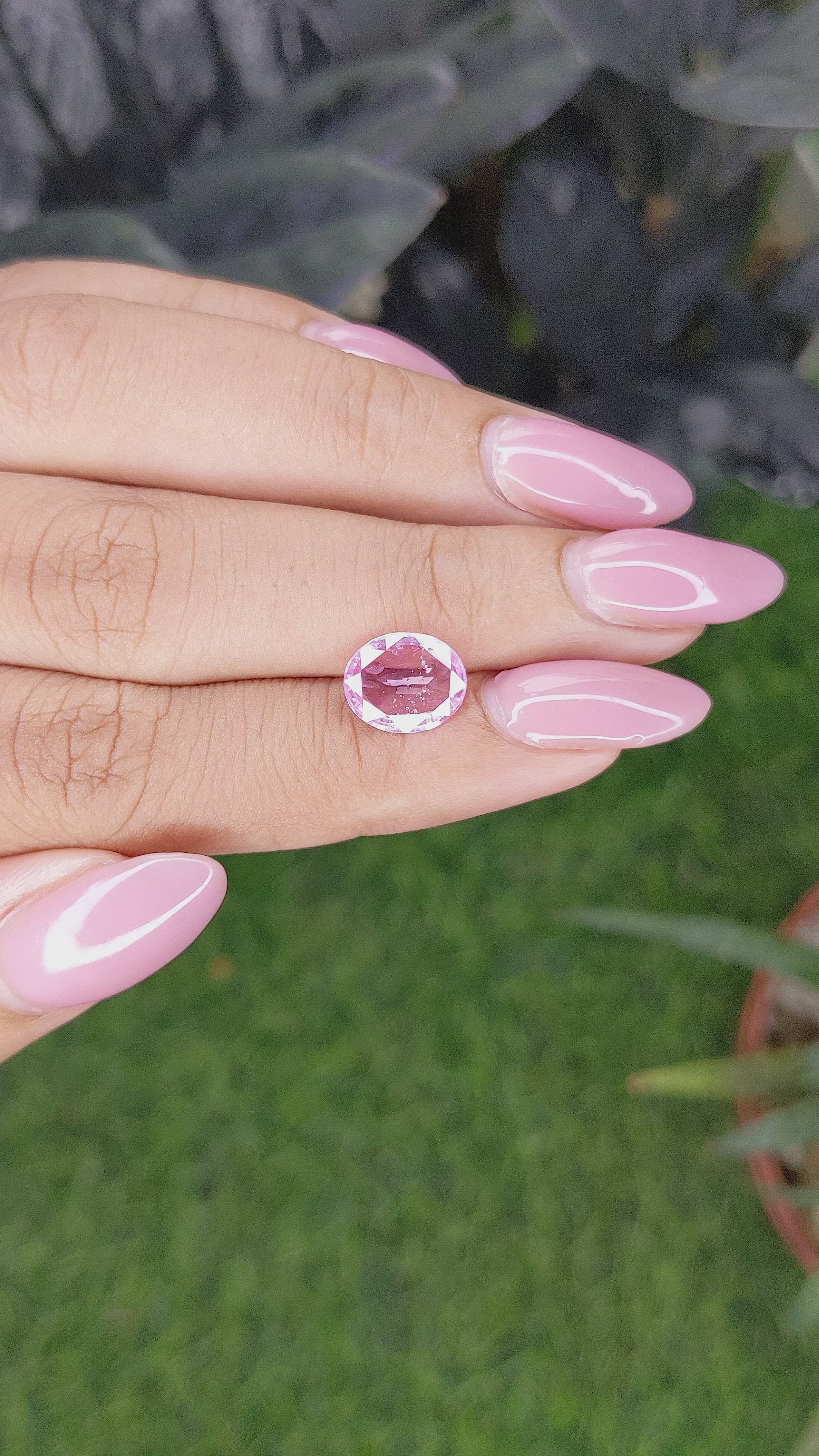 2.57 Ct. Pink Sapphire from Ceylon (Sri Lanka) Size Video