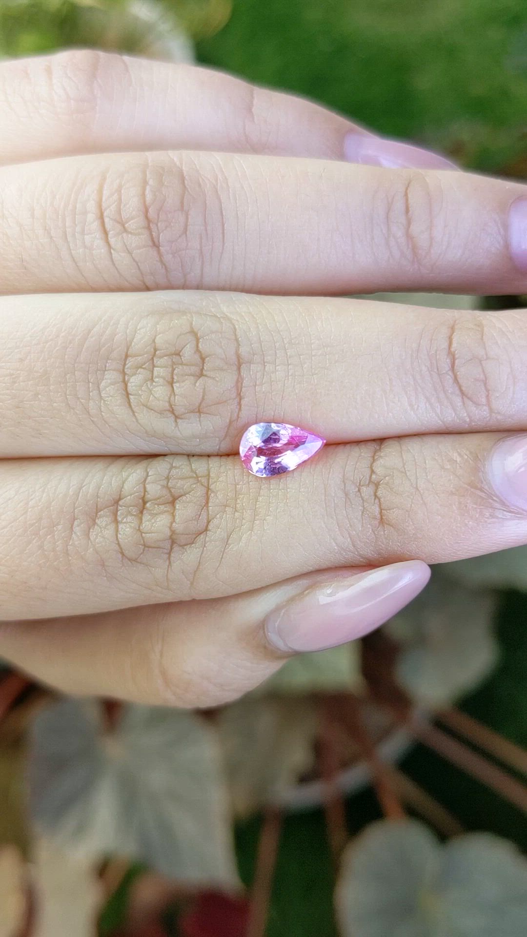 1.01 Ct. Pink Sapphire from Ceylon (Sri Lanka) Size Video