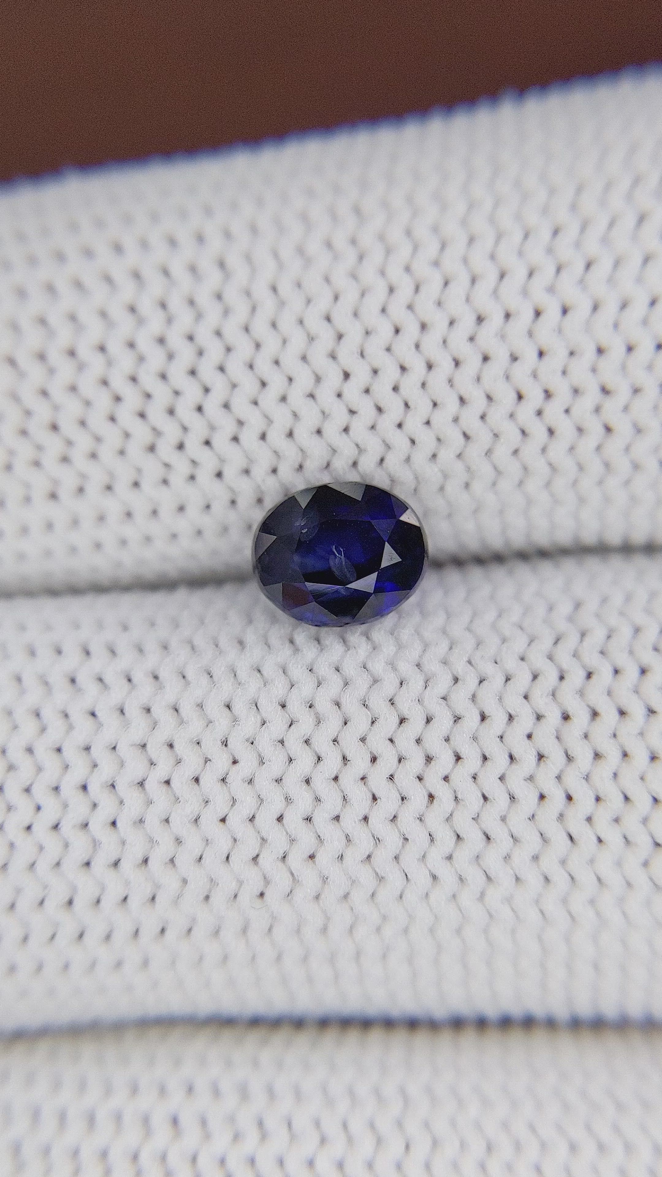 1.53 Ct. Blue Sapphire from Ceylon (Sri Lanka) Size Video