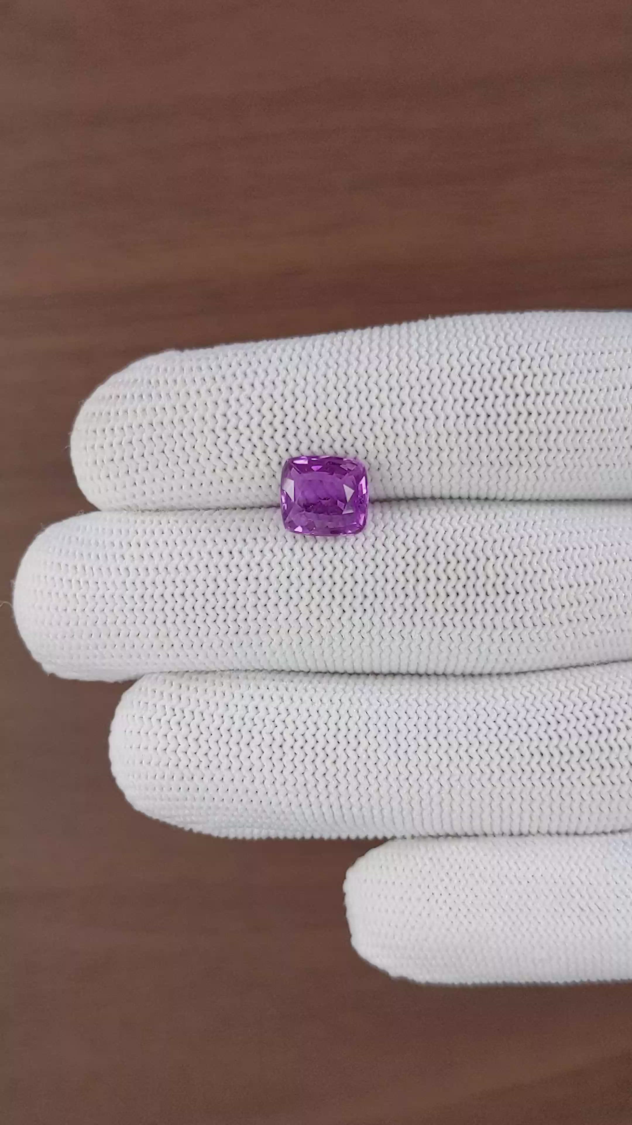 3.02 Ct. Pinkish Purple Sapphire from Ceylon (Sri Lanka) Size Video