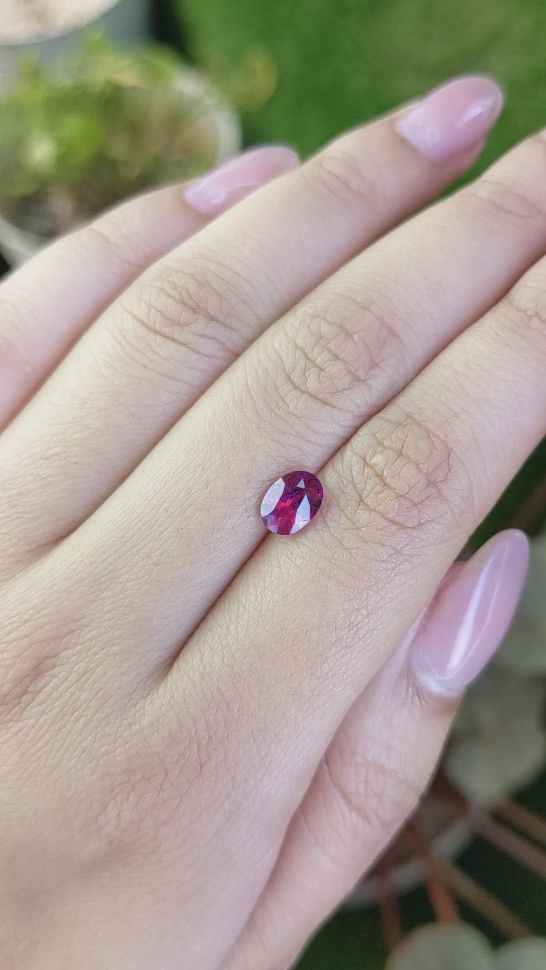 1.30 Ct. Reddish Pink Sapphire from Ceylon (Sri Lanka) Size Video