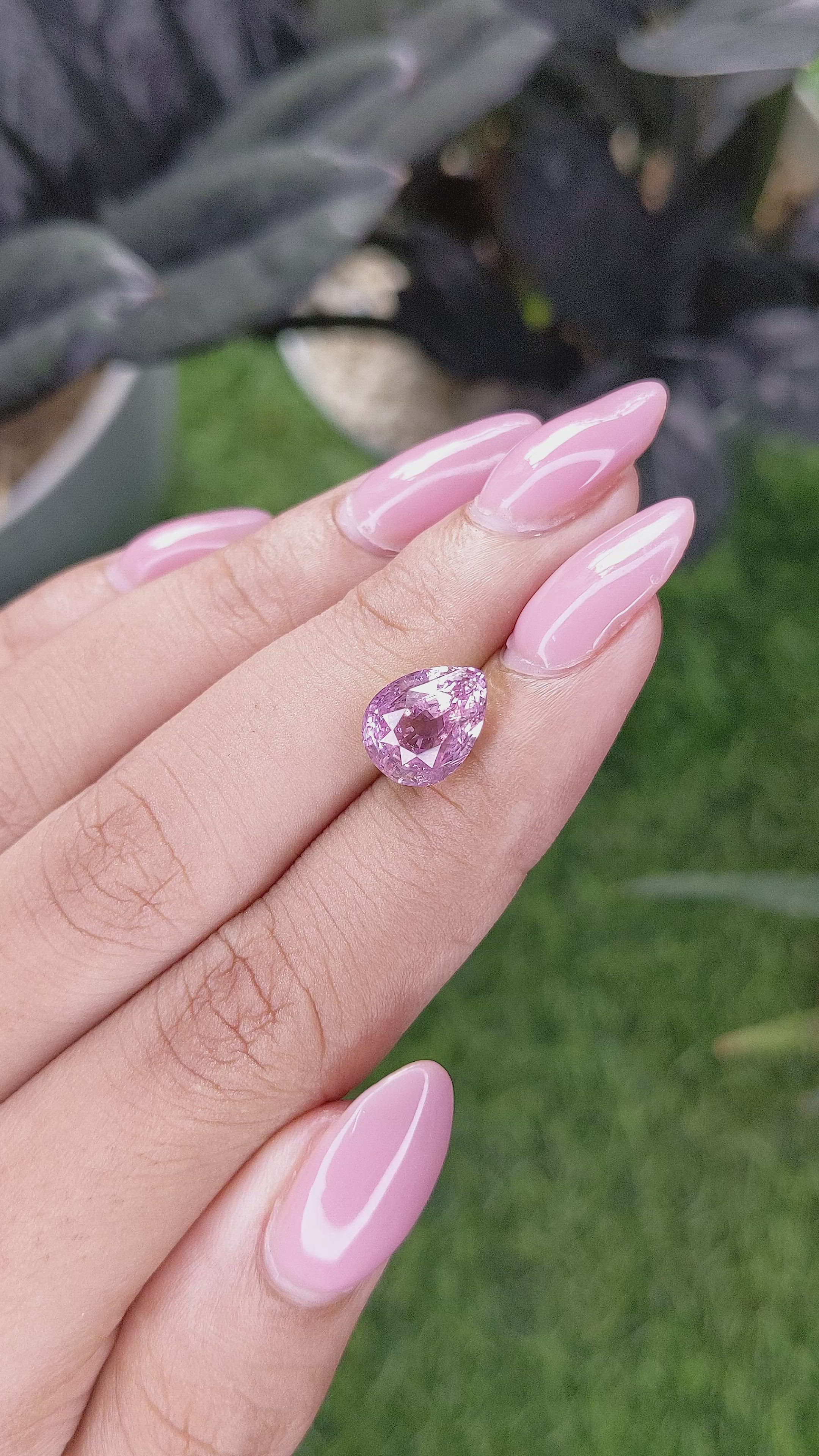 4.51 Ct. Purplish Pink Sapphire from Ceylon (Sri Lanka) Size Video