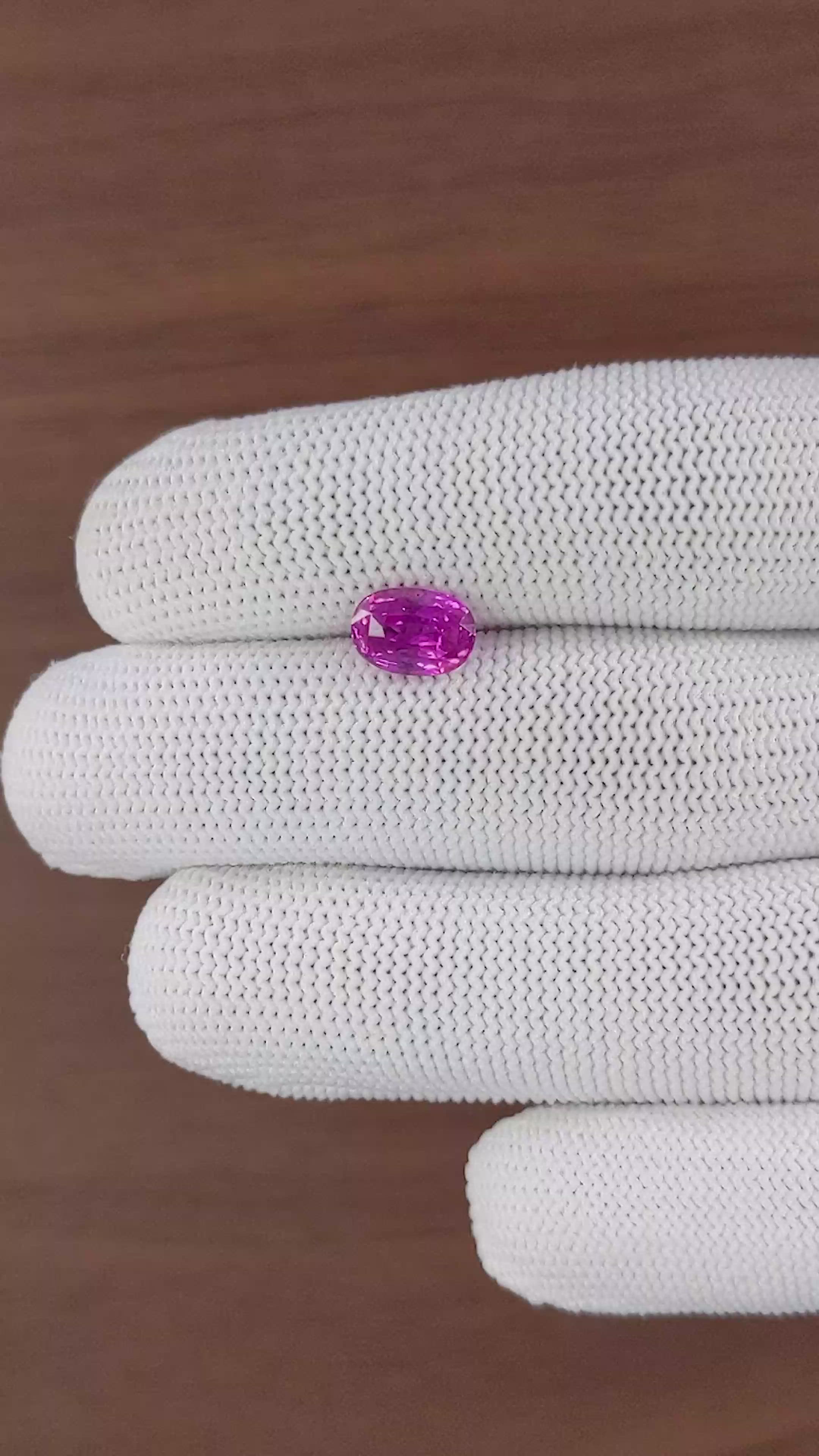 2.54 Ct. Purplish Pink Sapphire from Ceylon (Sri Lanka) Size Video