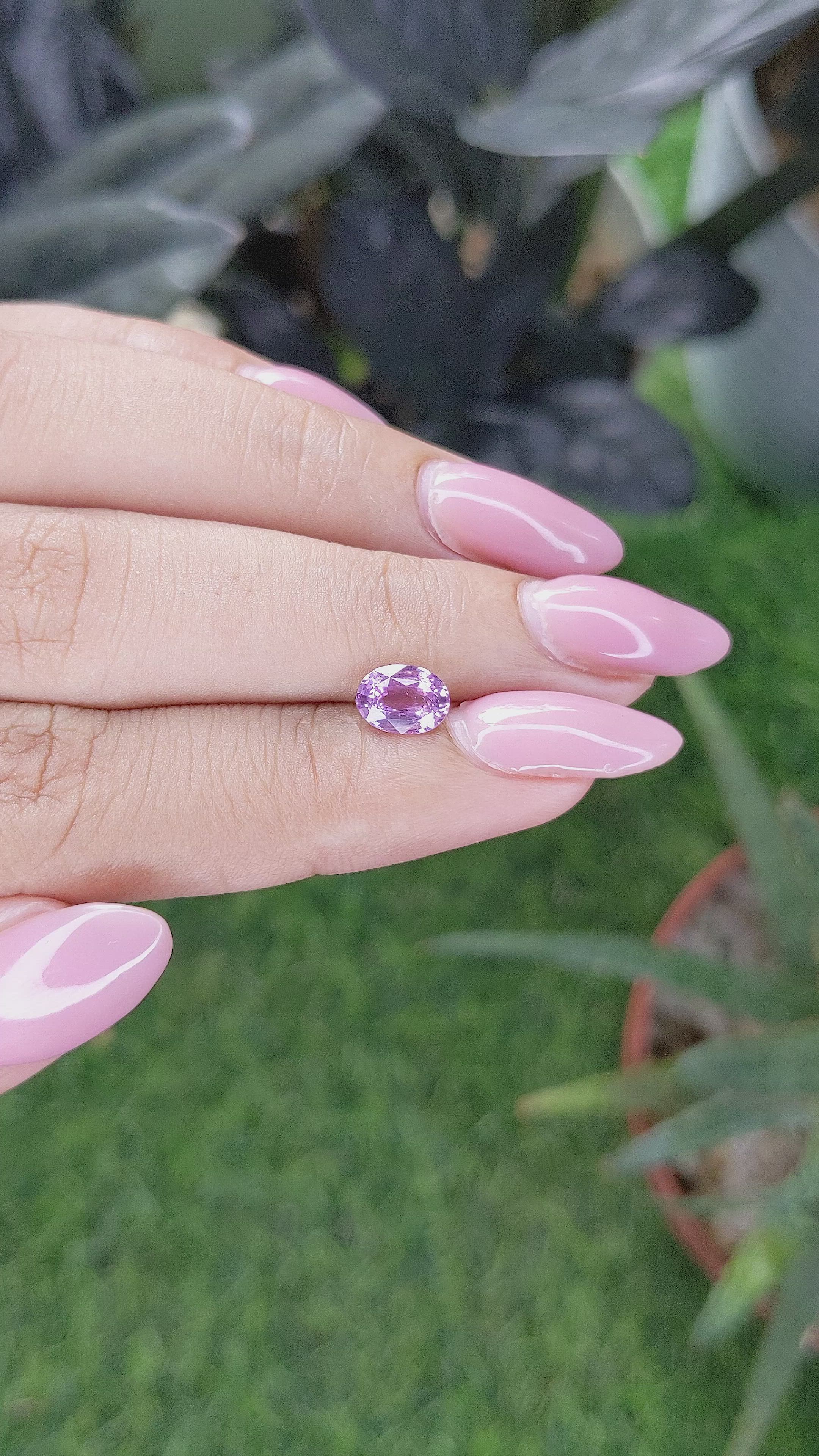 1.13 Ct. Pinkish Purple Sapphire from Ceylon (Sri Lanka) Size Video