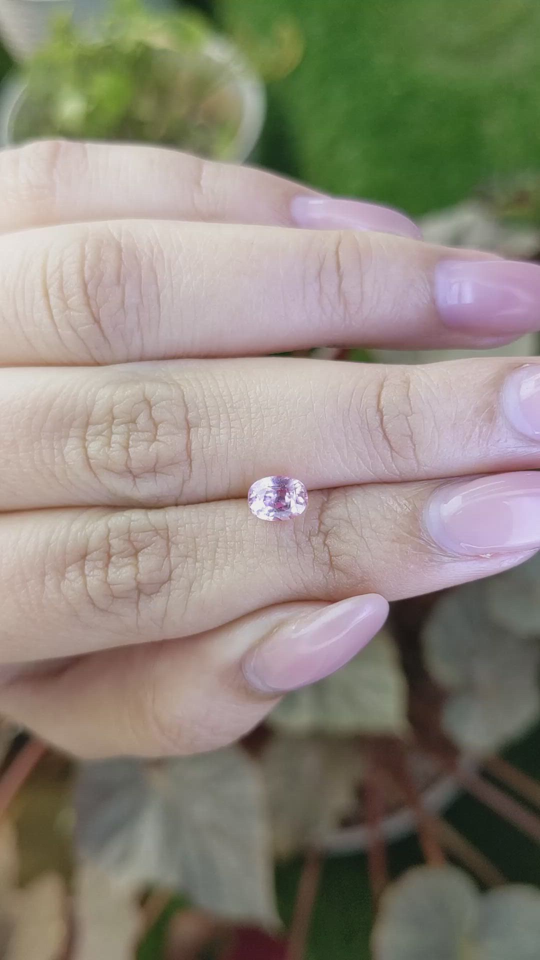 1.07 Ct. Pink Sapphire from Ceylon (Sri Lanka) Size Video