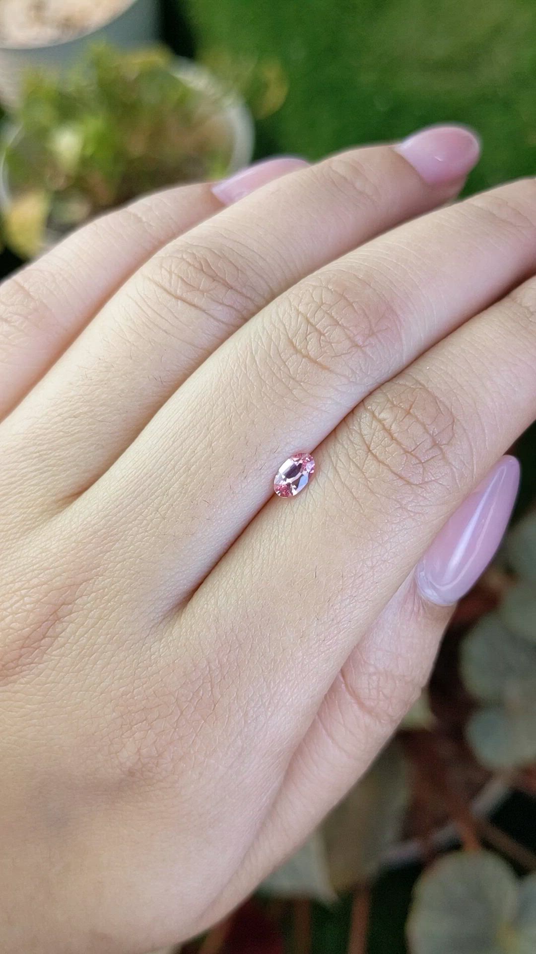 0.33 Ct. Padparadscha Sapphire from Ceylon (Sri Lanka) Size Video