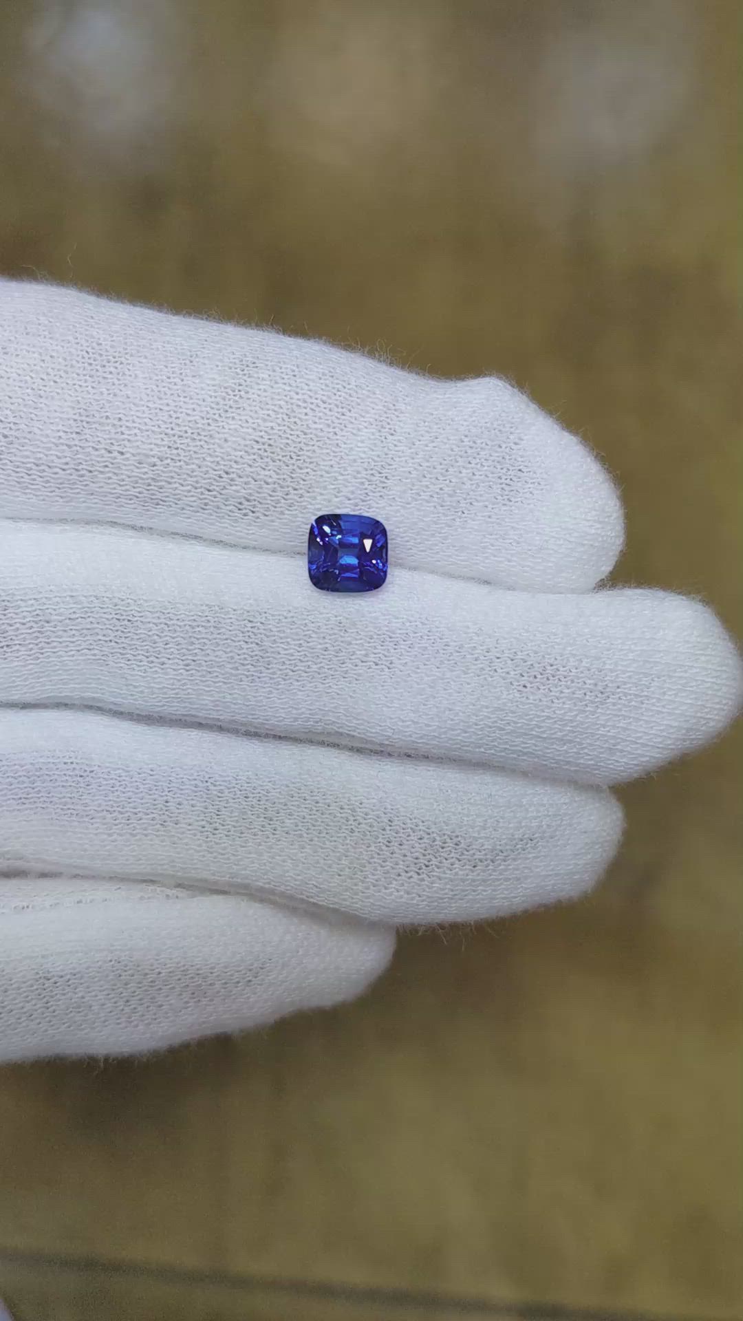 1.47 Ct. Blue Sapphire from Ceylon (Sri Lanka) Size Video