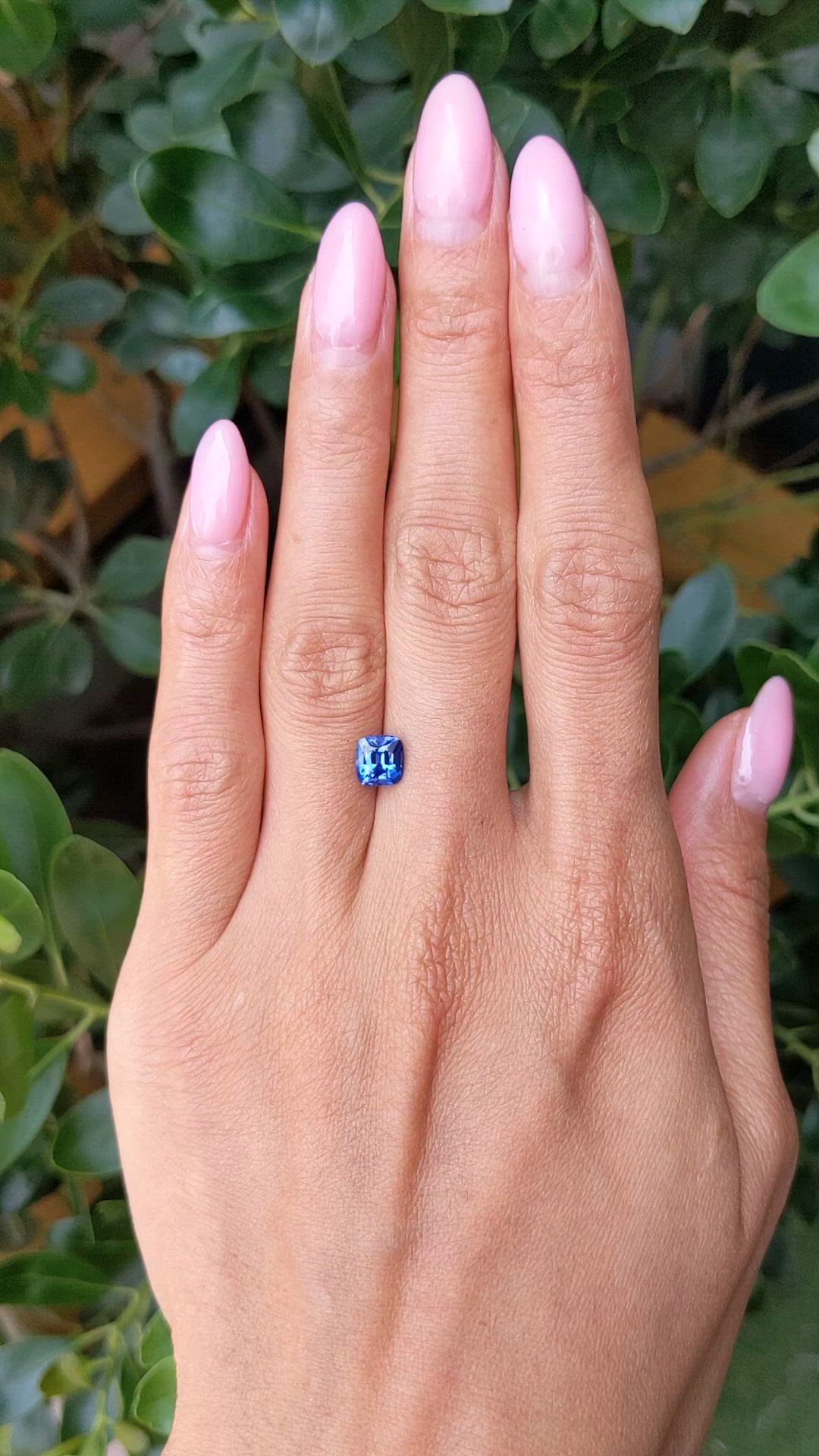 1.47 Ct. Blue Sapphire from Ceylon (Sri Lanka) Size Video