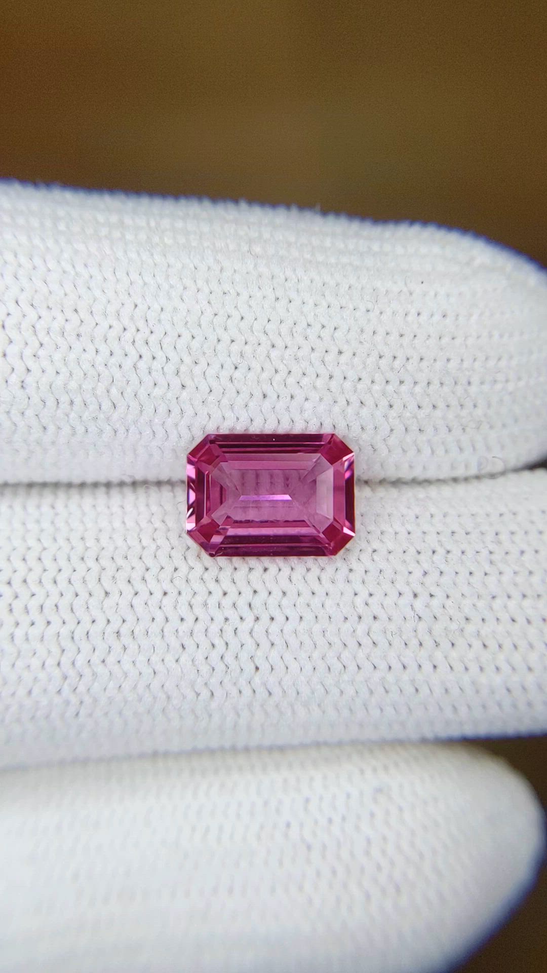 2.05 Ct. Pink Sapphire from Ceylon (Sri Lanka) Size Video