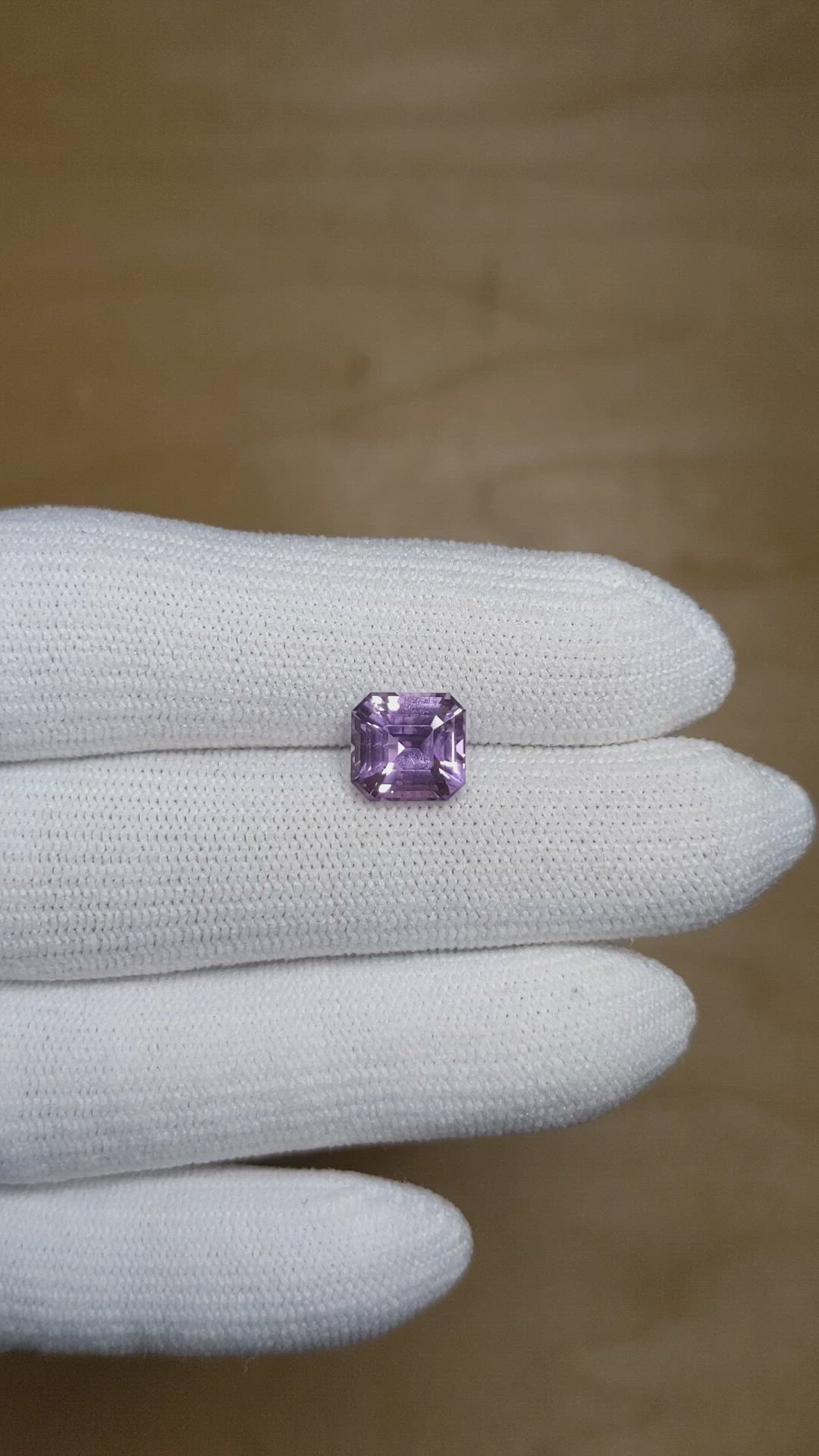 3.07 Ct. Purple Sapphire from Ceylon (Sri Lanka) Size Video