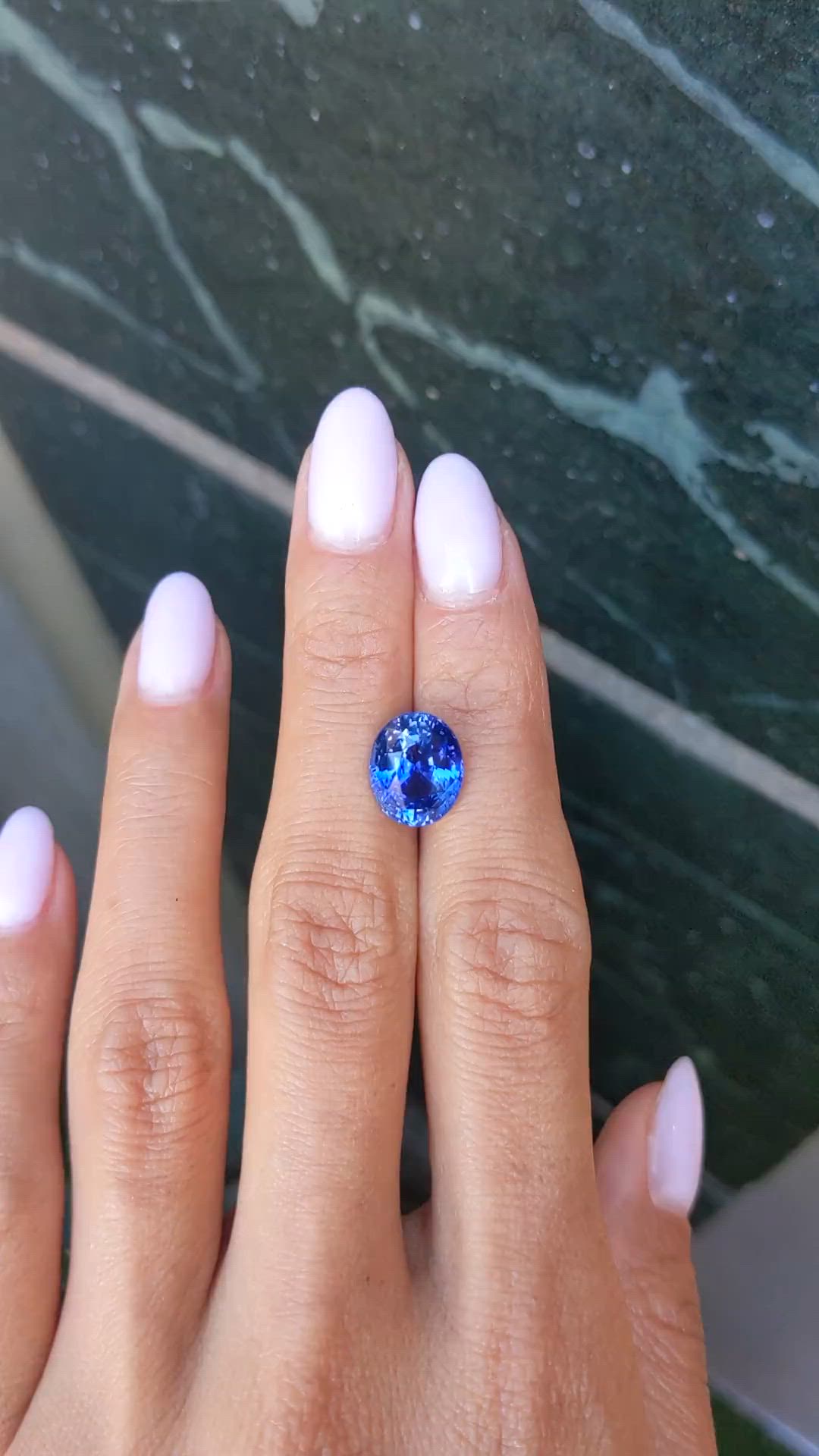 6.05 Ct. Blue Sapphire from Ceylon (Sri Lanka) Size Video