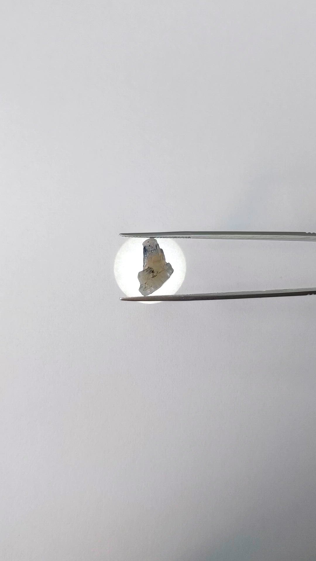 6.63 Ct. Blue Sapphire from Ceylon (Sri Lanka) Size Video