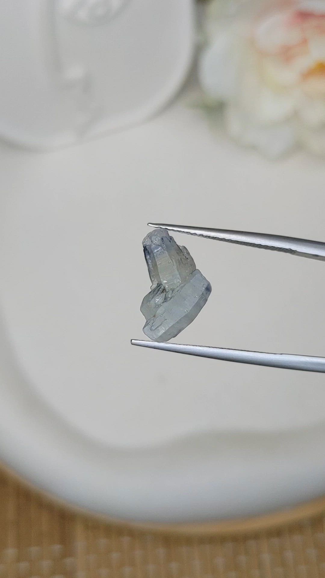 6.63 Ct. Blue Sapphire from Ceylon (Sri Lanka) Size Video