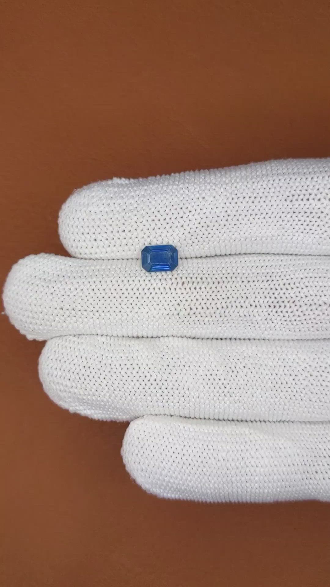 0.97 Ct. Blue Sapphire from Ceylon (Sri Lanka) Size Video